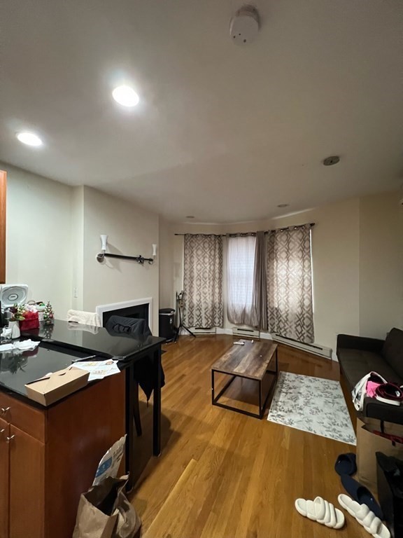 34 Edgerly Rd, Fenway