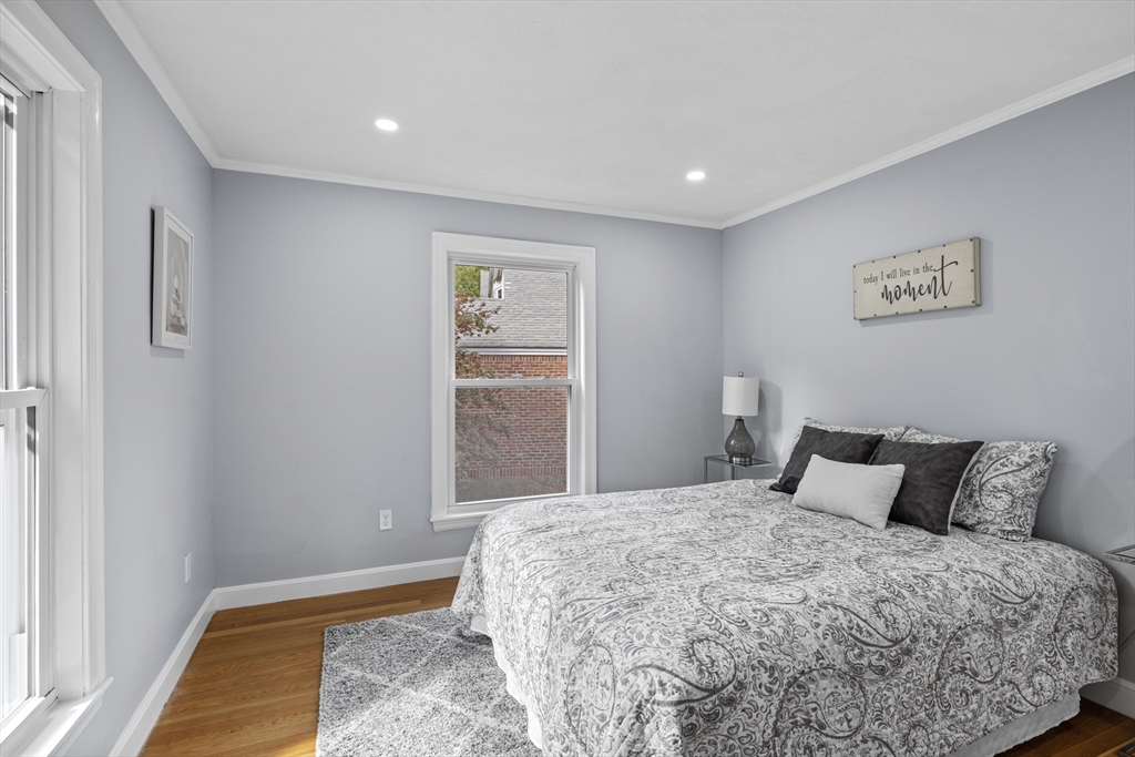 108 Radcliffe Rd, Belmont