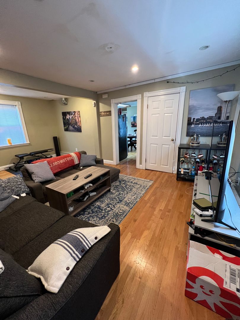 735 Somerville Ave, Spring Hill