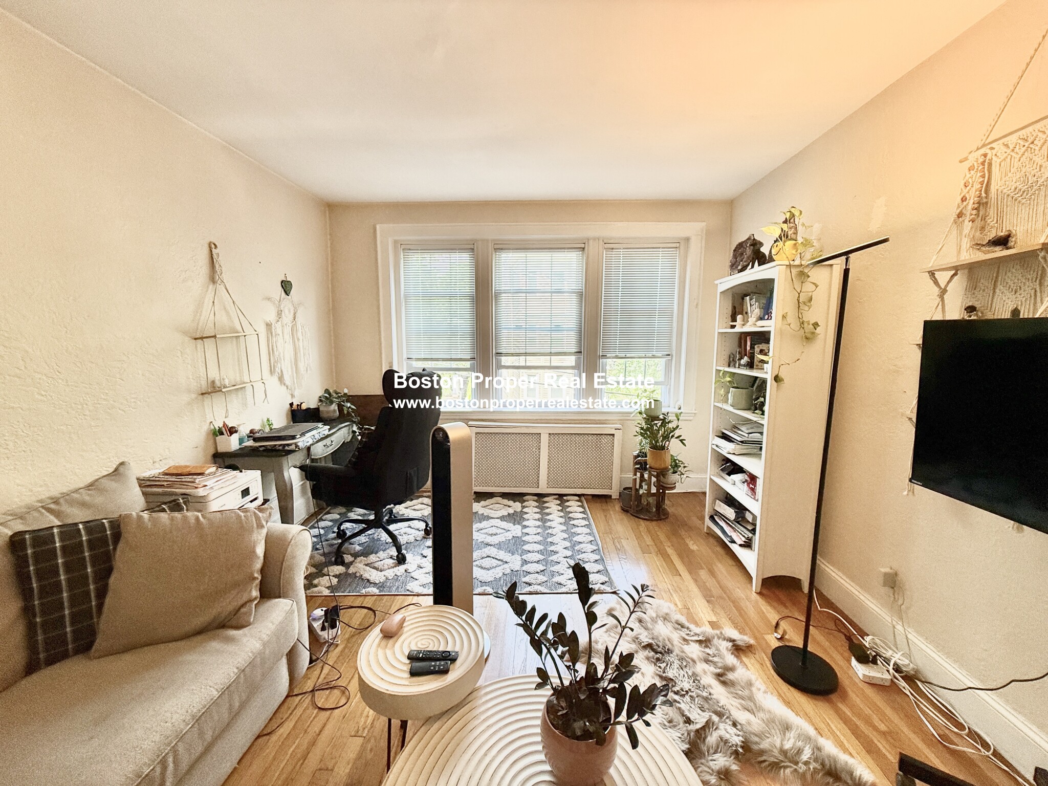 90 Kilsyth Rd, Brighton