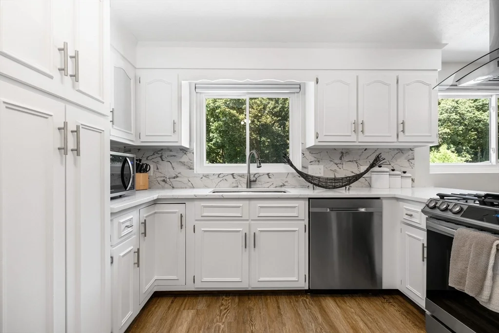 46 Juniper Dr, Saugus