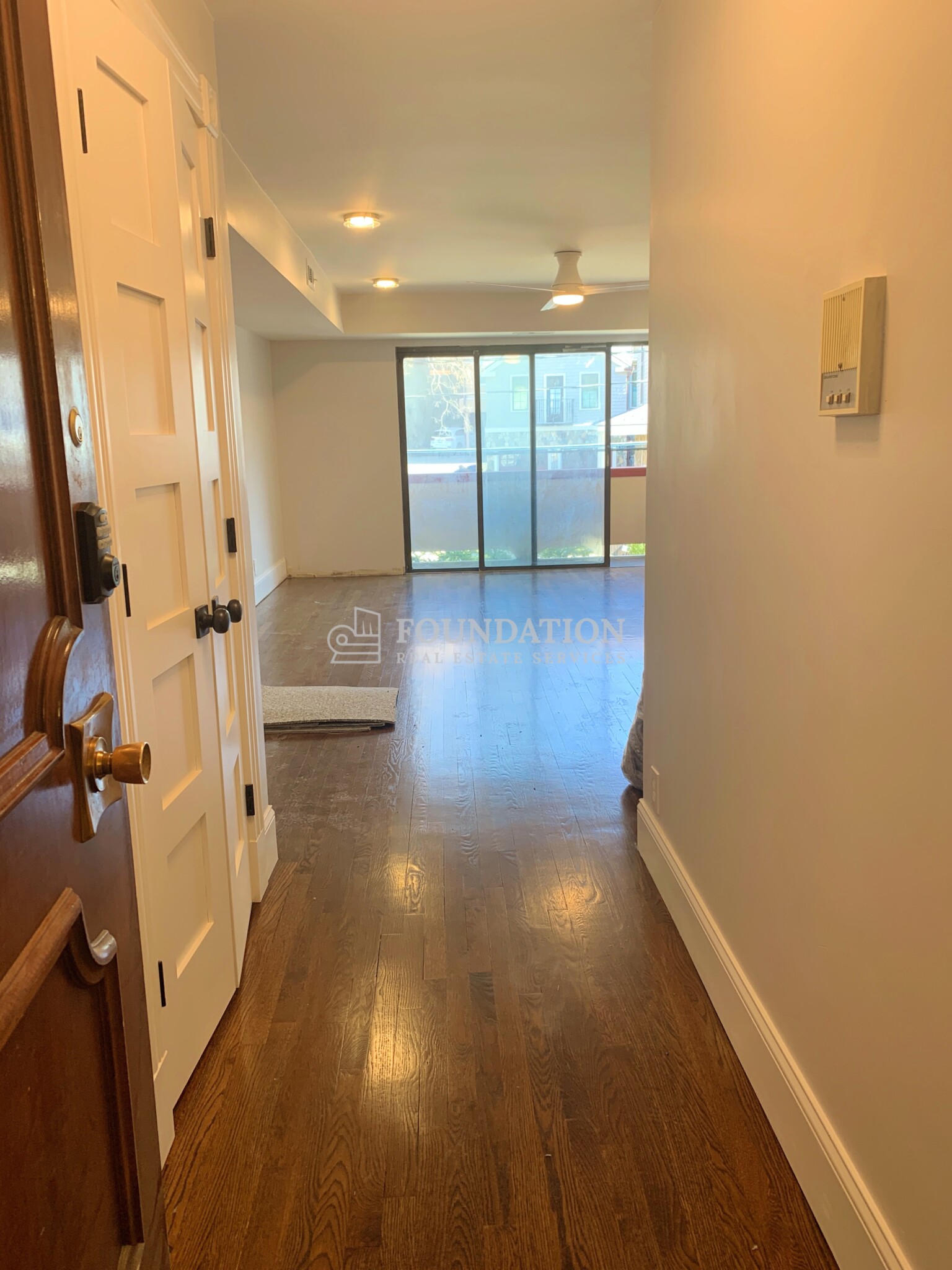 2 bed, 1 bath apartment for rent at 95 Beaconsfield Rd , Unit 202, Brookline Hills — photo 4 of 20