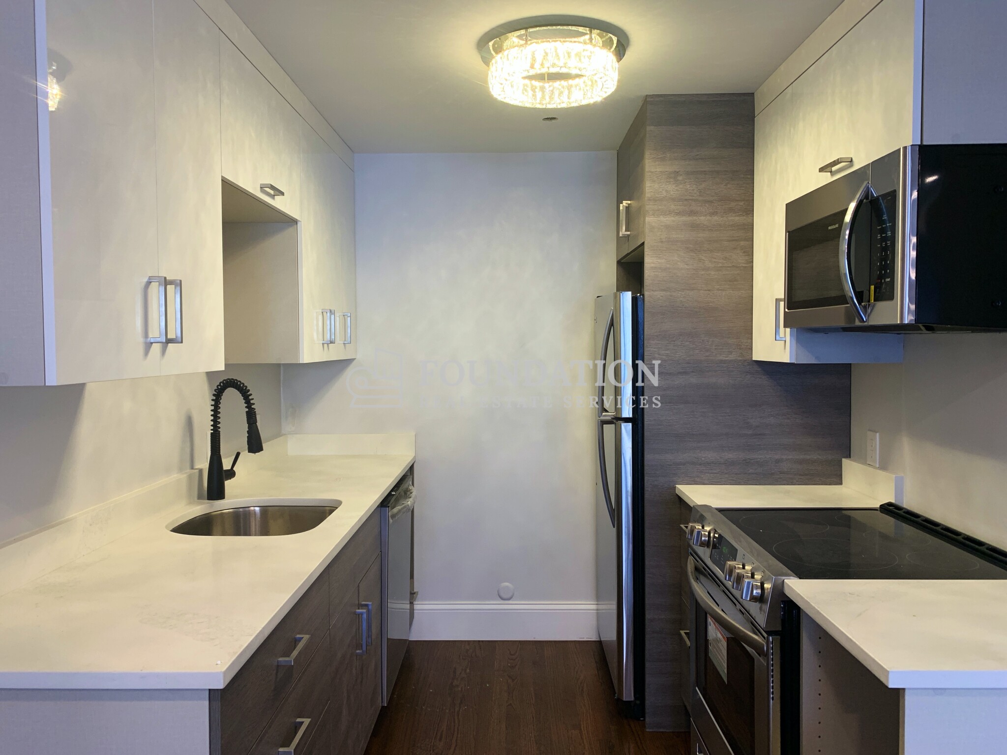 2 bed, 1 bath apartment for rent at 95 Beaconsfield Rd , Unit 202, Brookline Hills — photo 18 of 20