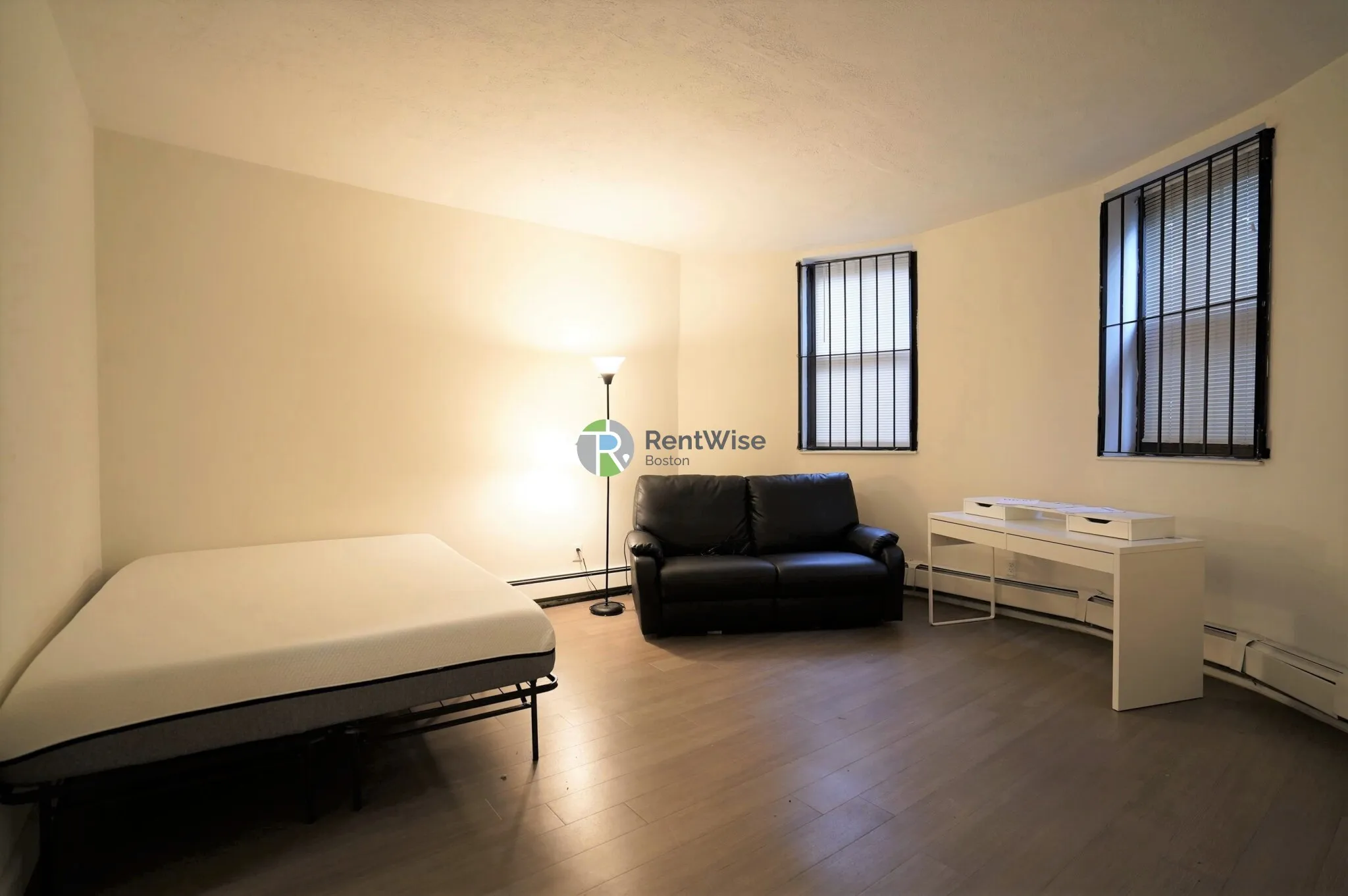 550 Massachusetts Ave, South End