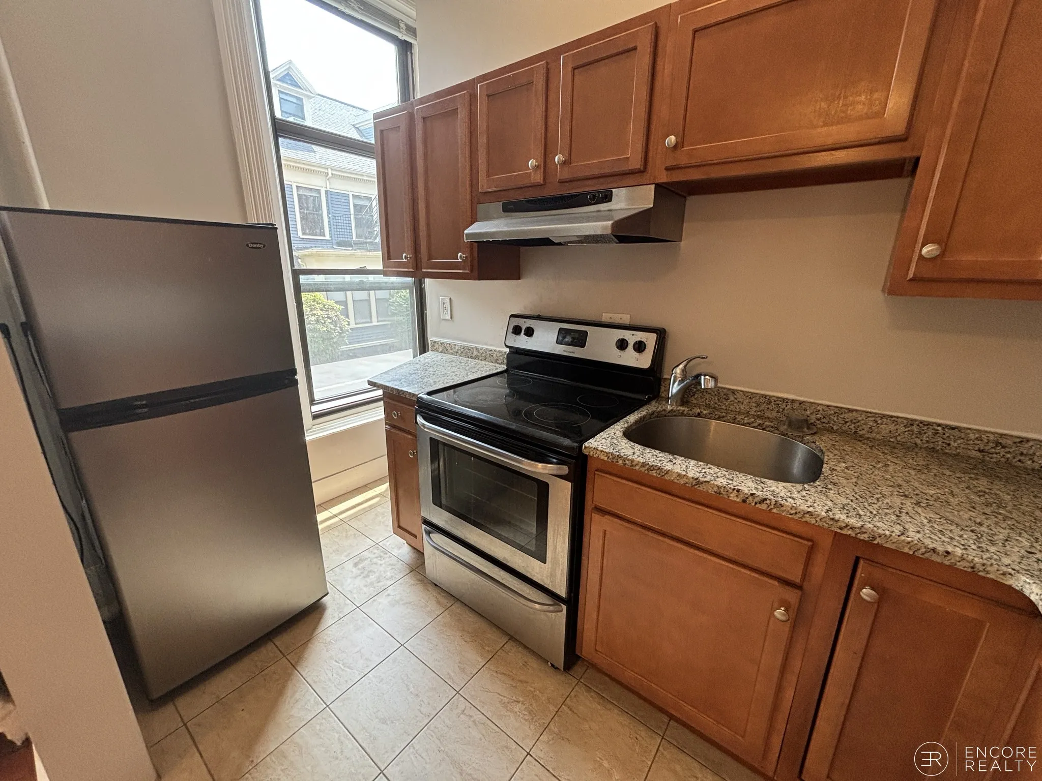 9 Sewall Ave, Coolidge Corner