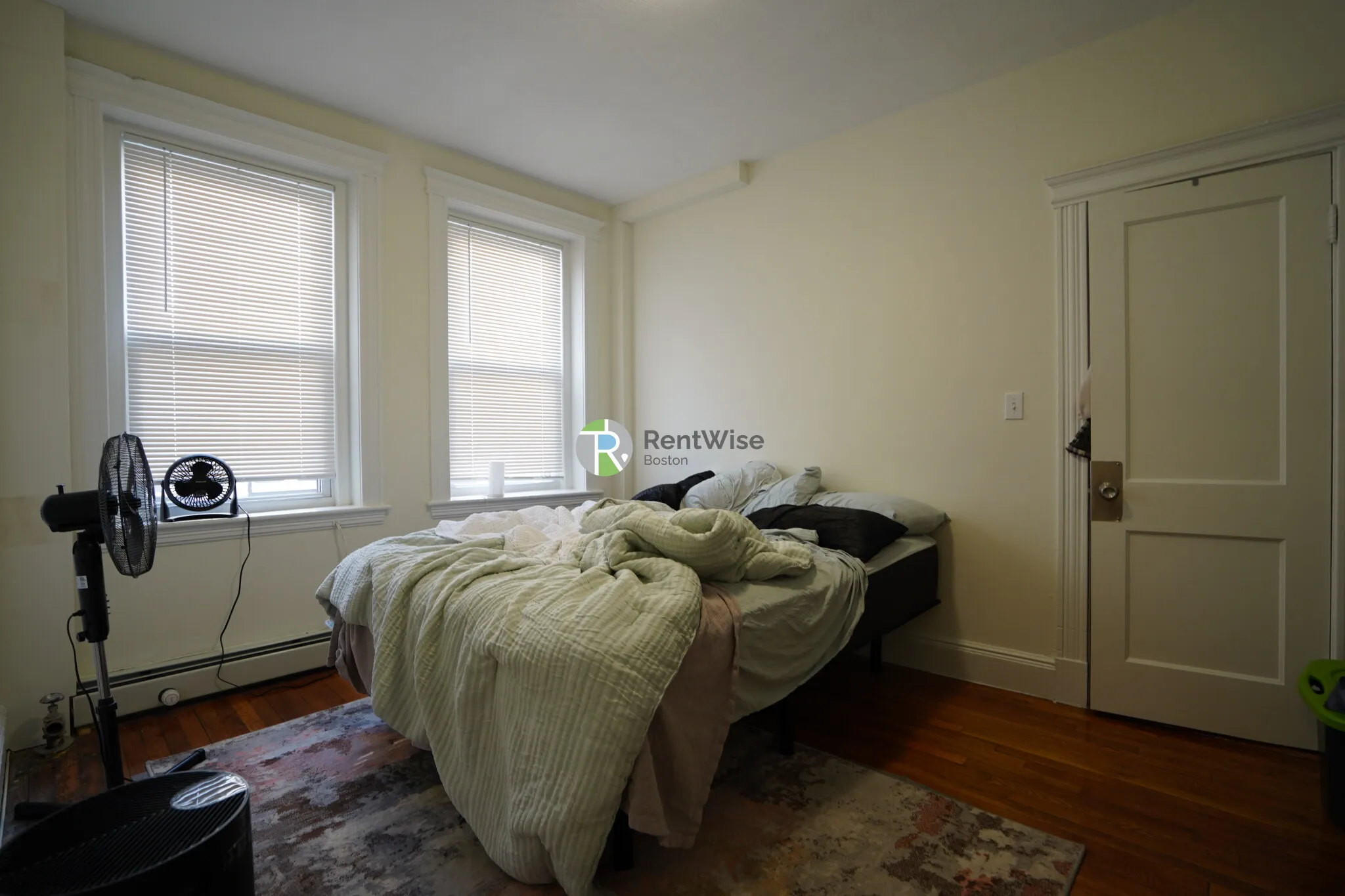 82 Brainerd Rd, Allston