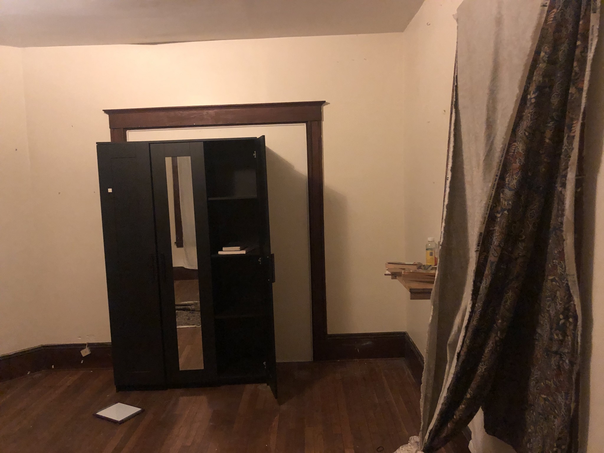 5 bed, 1 bath apartment for rent at 61 Tower St Unit 61, Jamaica Plain — photo 6 of 15
