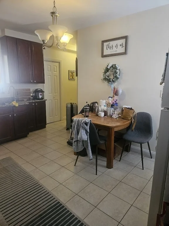 293 School St, Stoughton