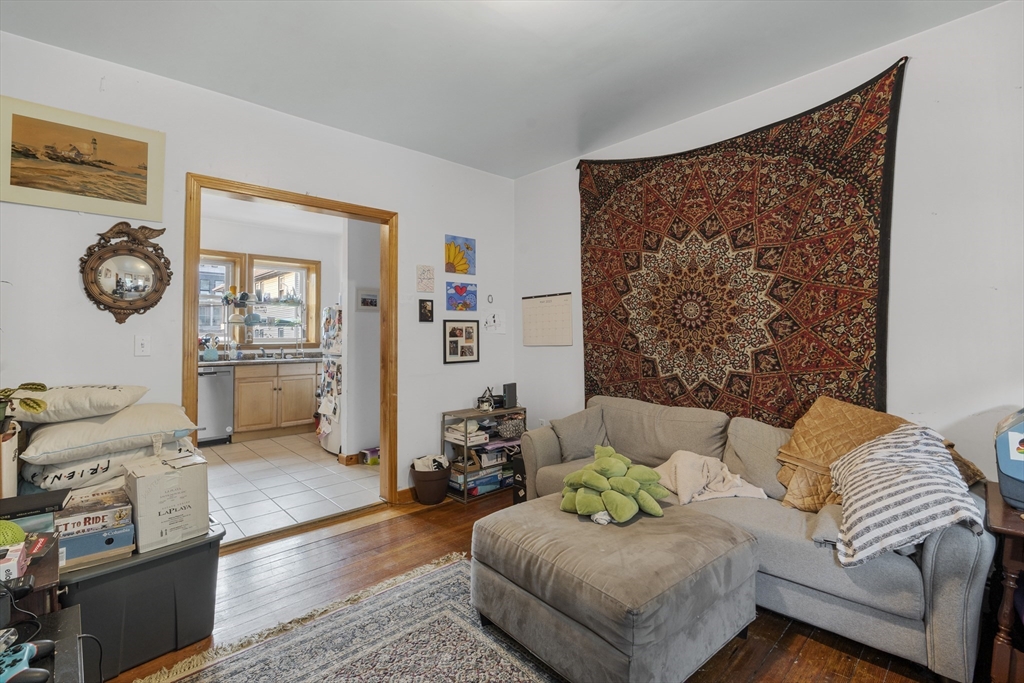 70 Empire St, Lower Allston