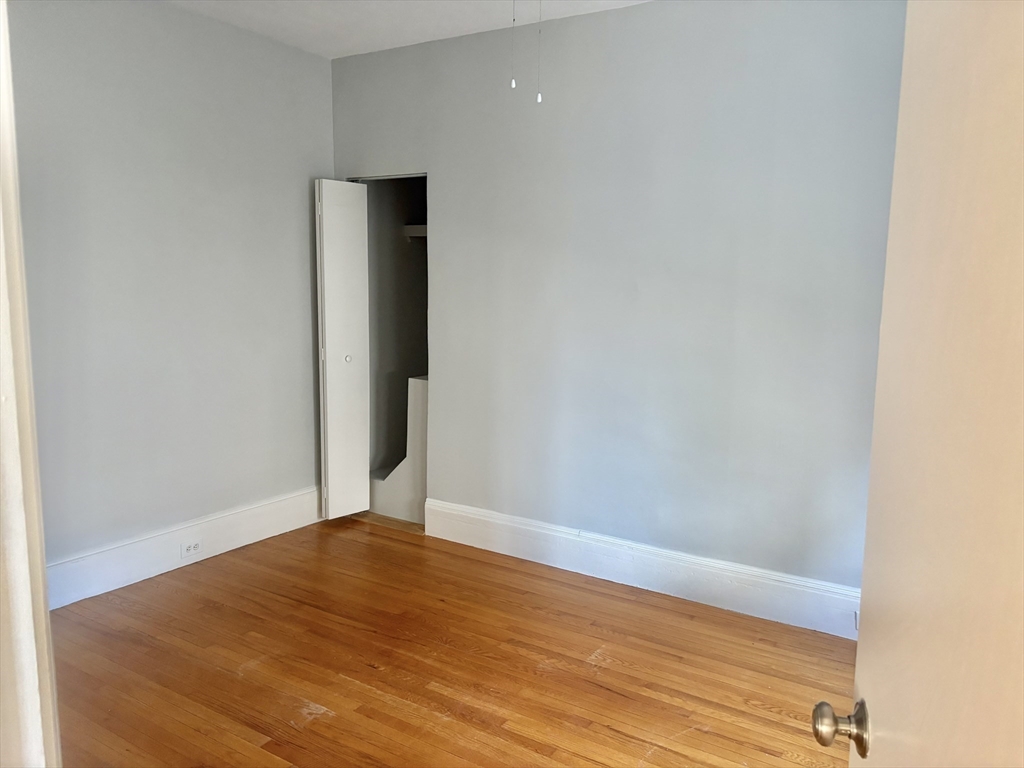 9 Madison St, West Medford