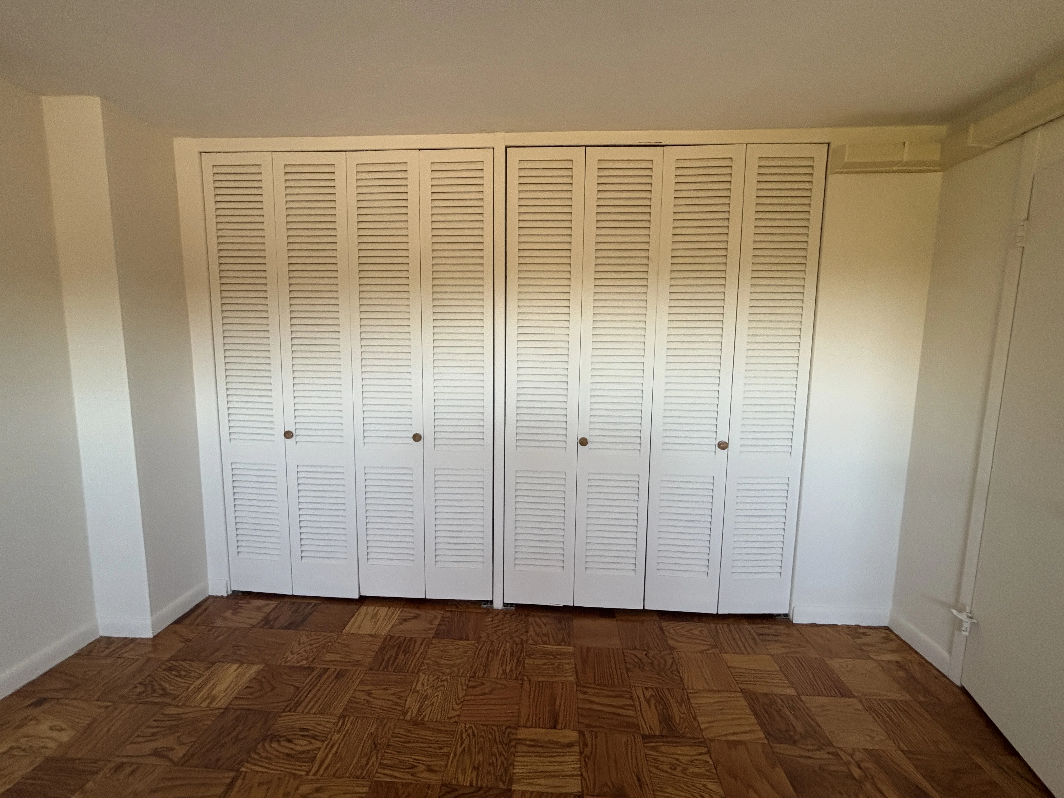 101 Monmouth St, Longwood