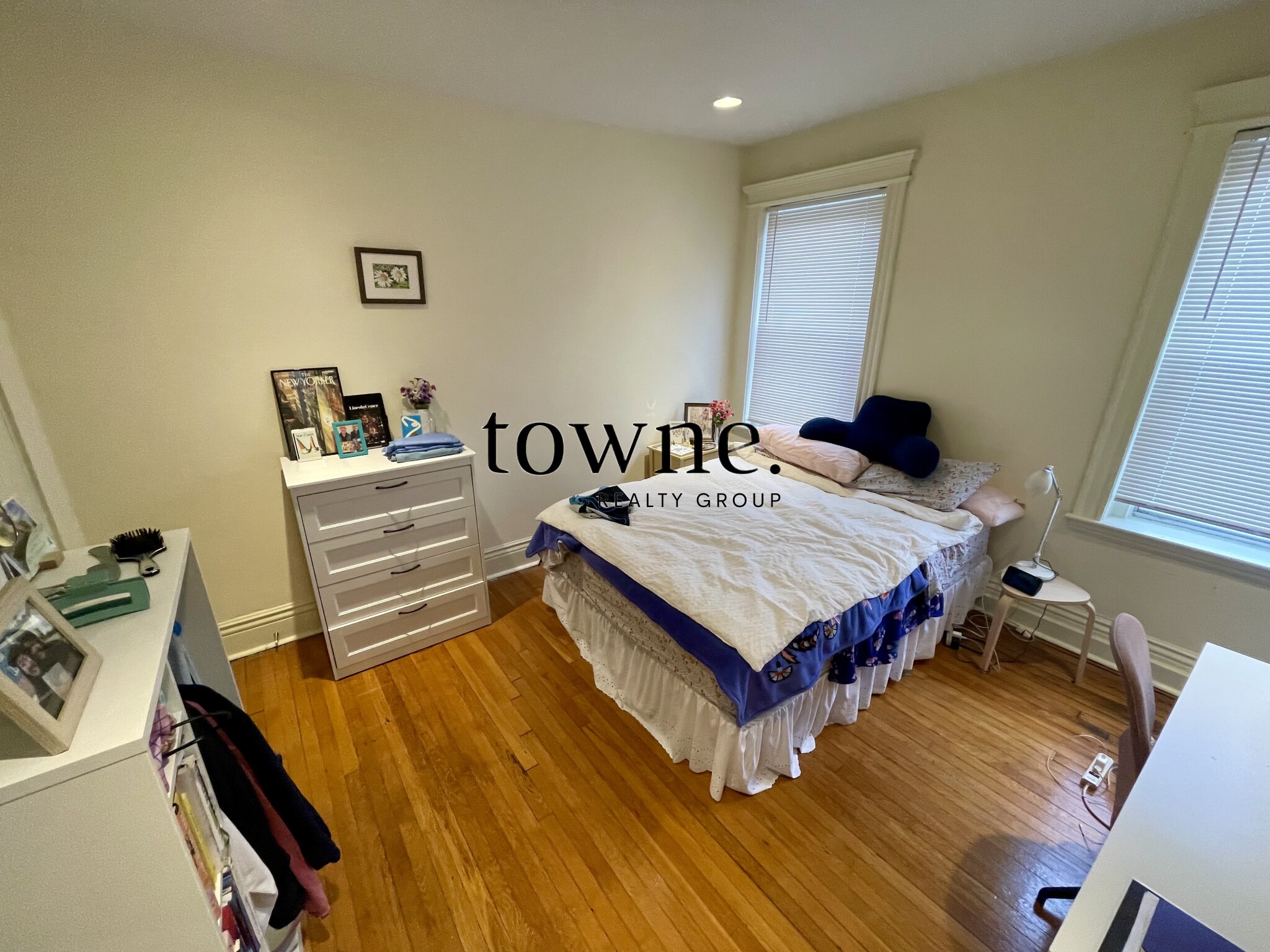 106 Queensberry St, Fenway