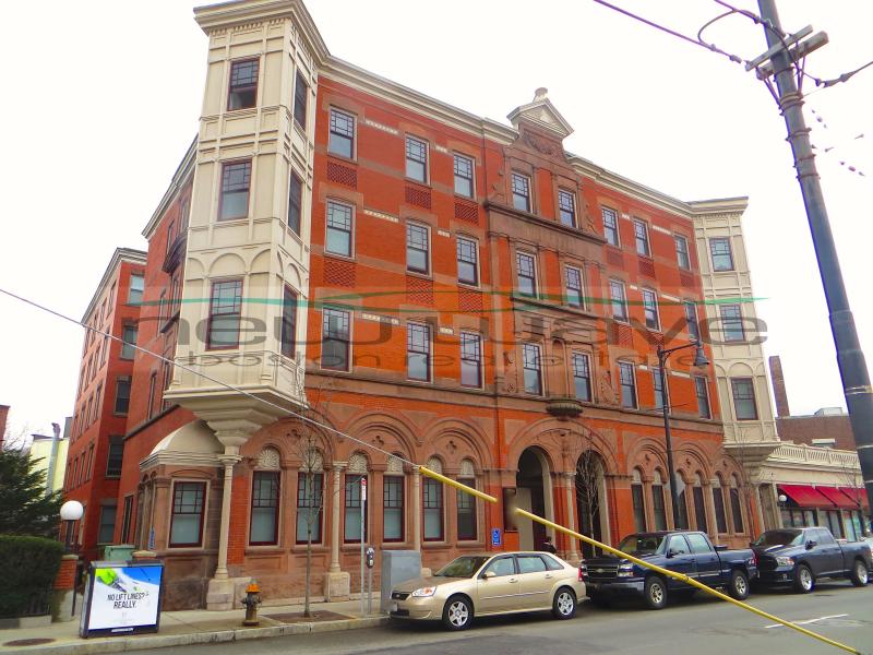 706 Huntington Ave, Mission Hill