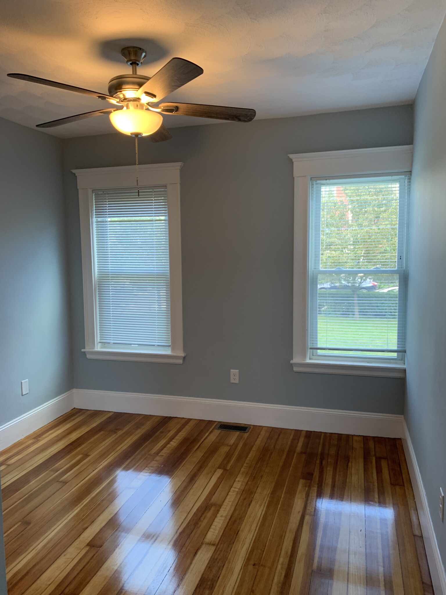 307 Highland Ave, Powder House Square