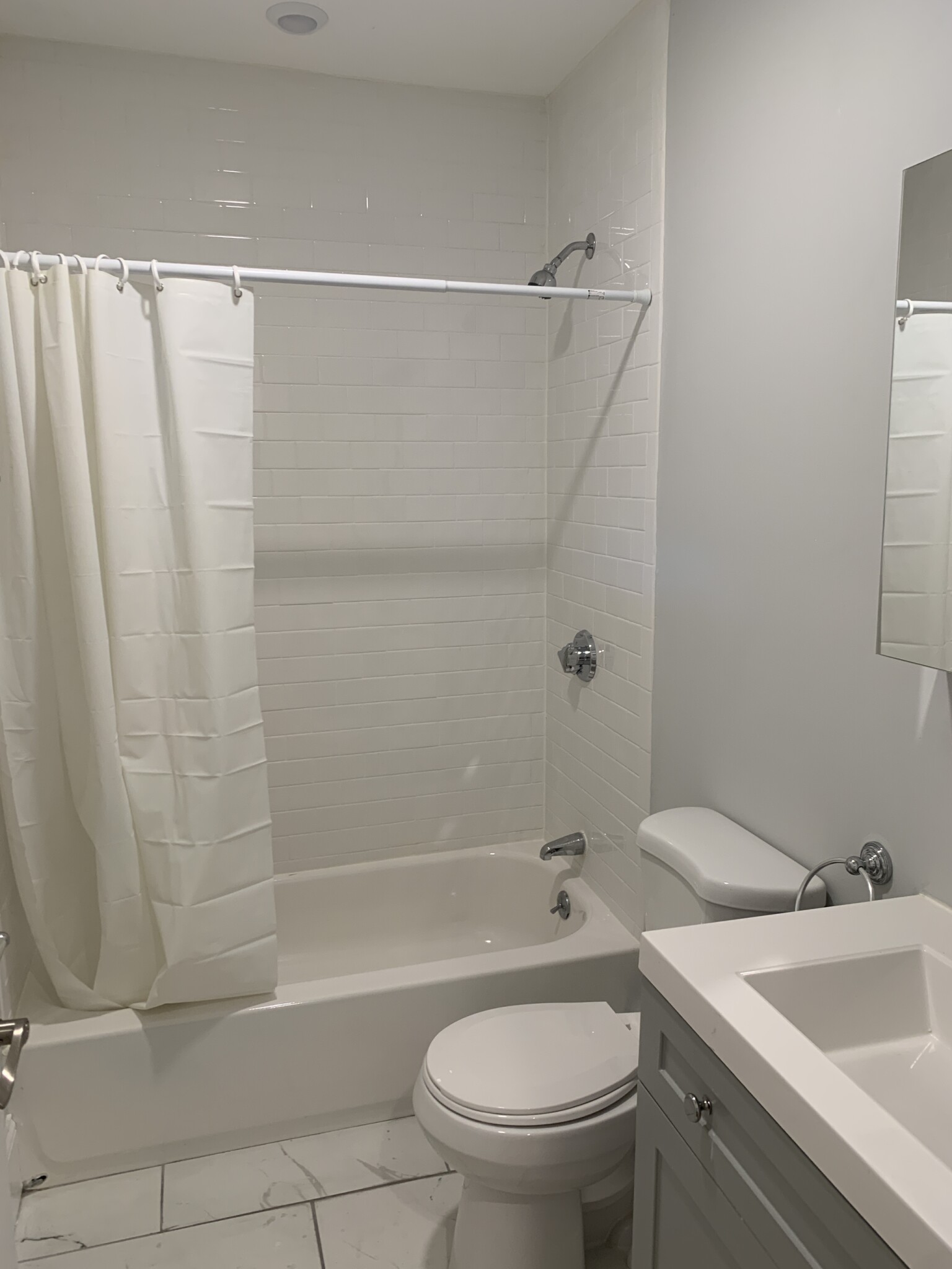 307 Highland Ave, Powder House Square