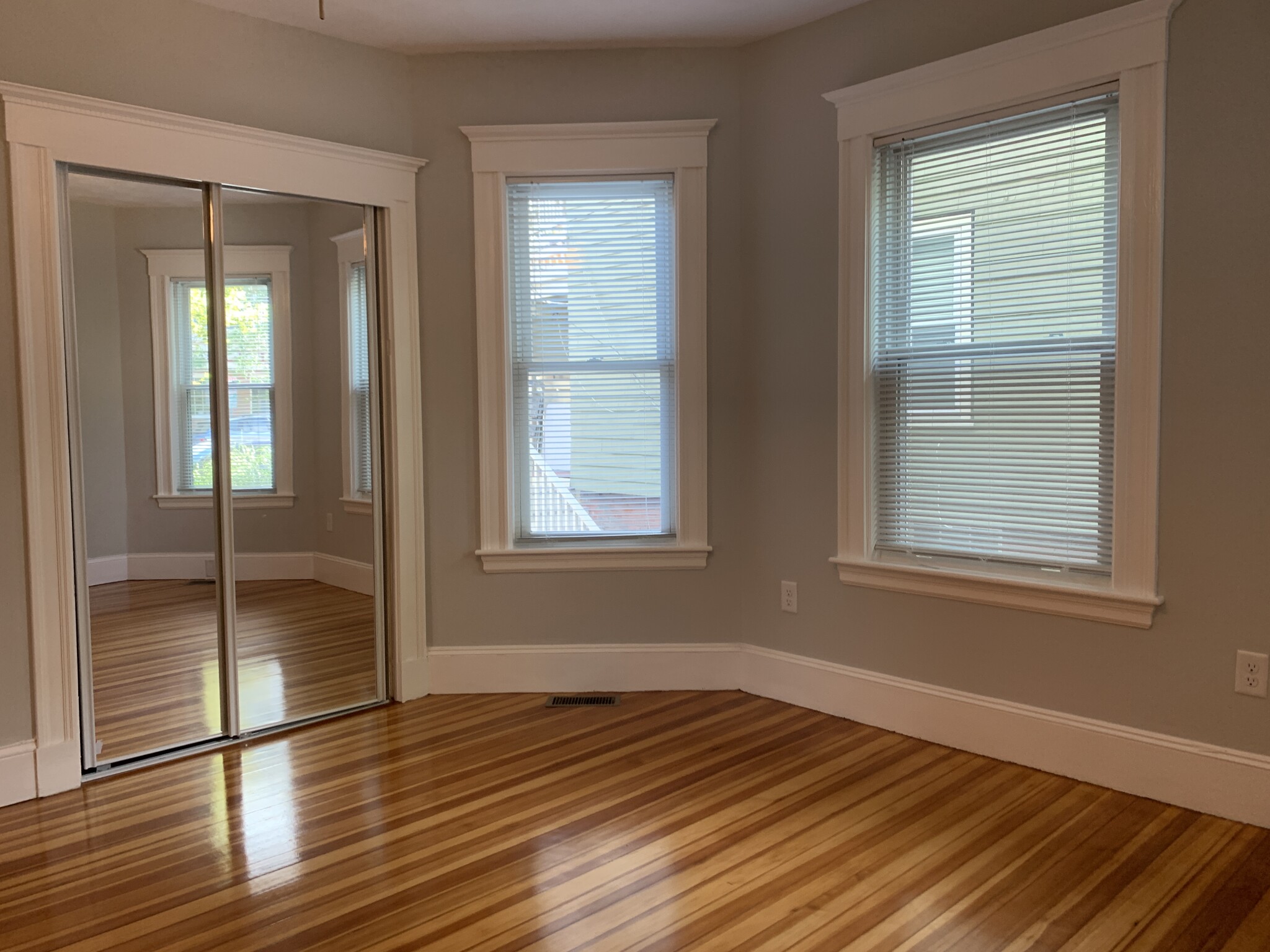 307 Highland Ave, Powder House Square