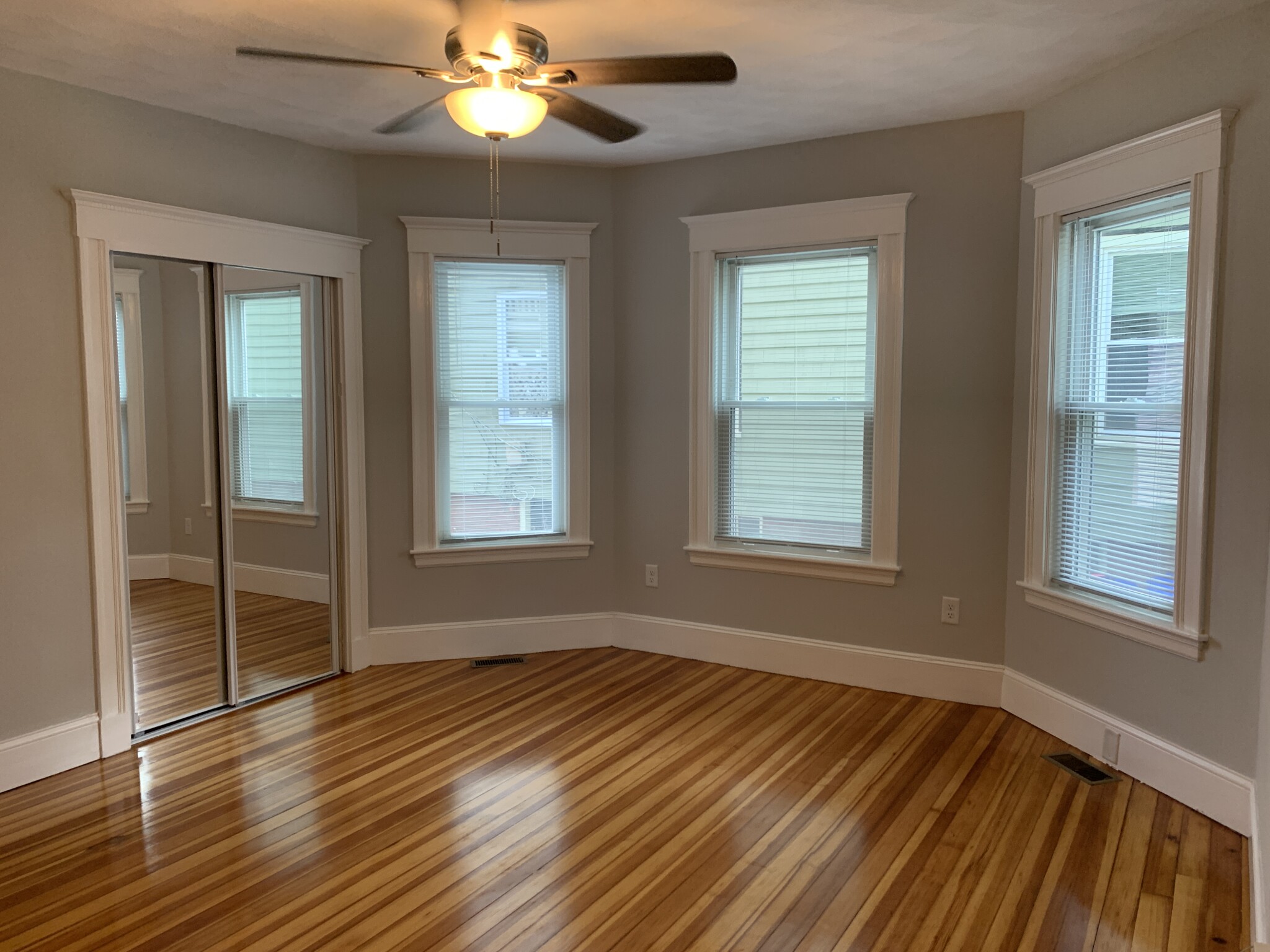 307 Highland Ave, Powder House Square