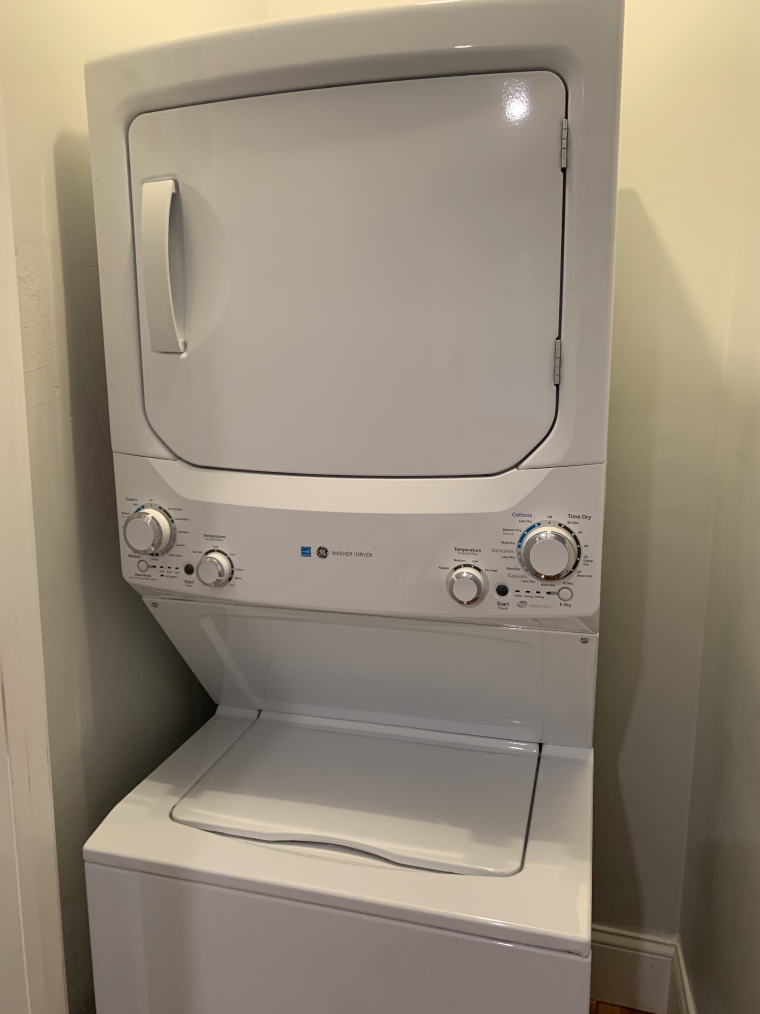 307 Highland Ave, Powder House Square