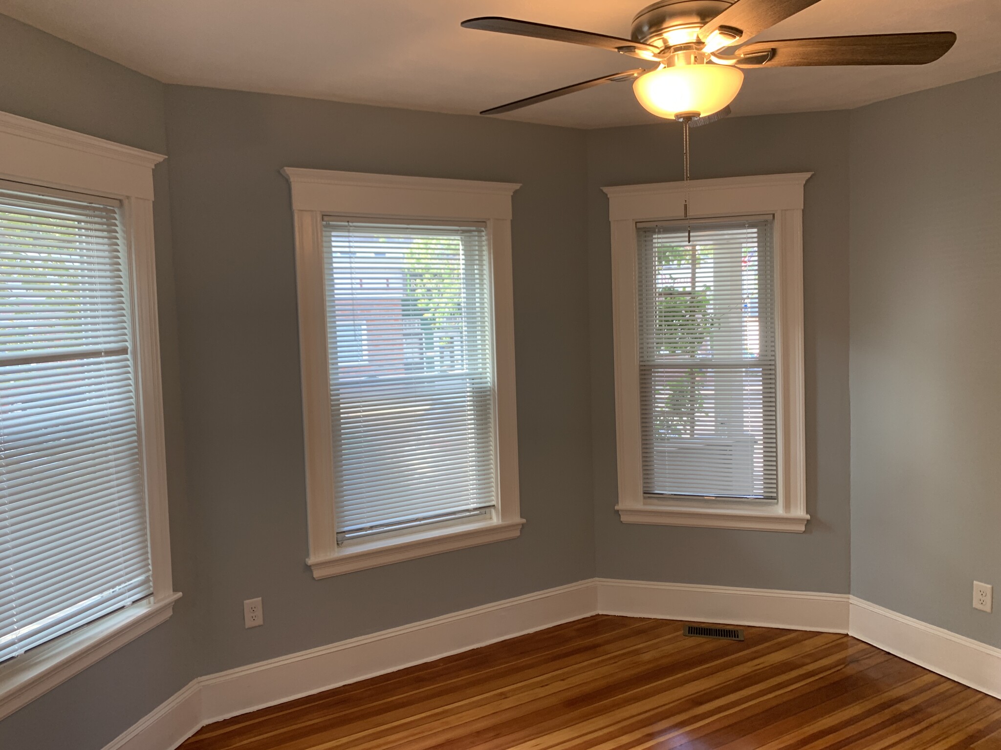 307 Highland Ave, Powder House Square