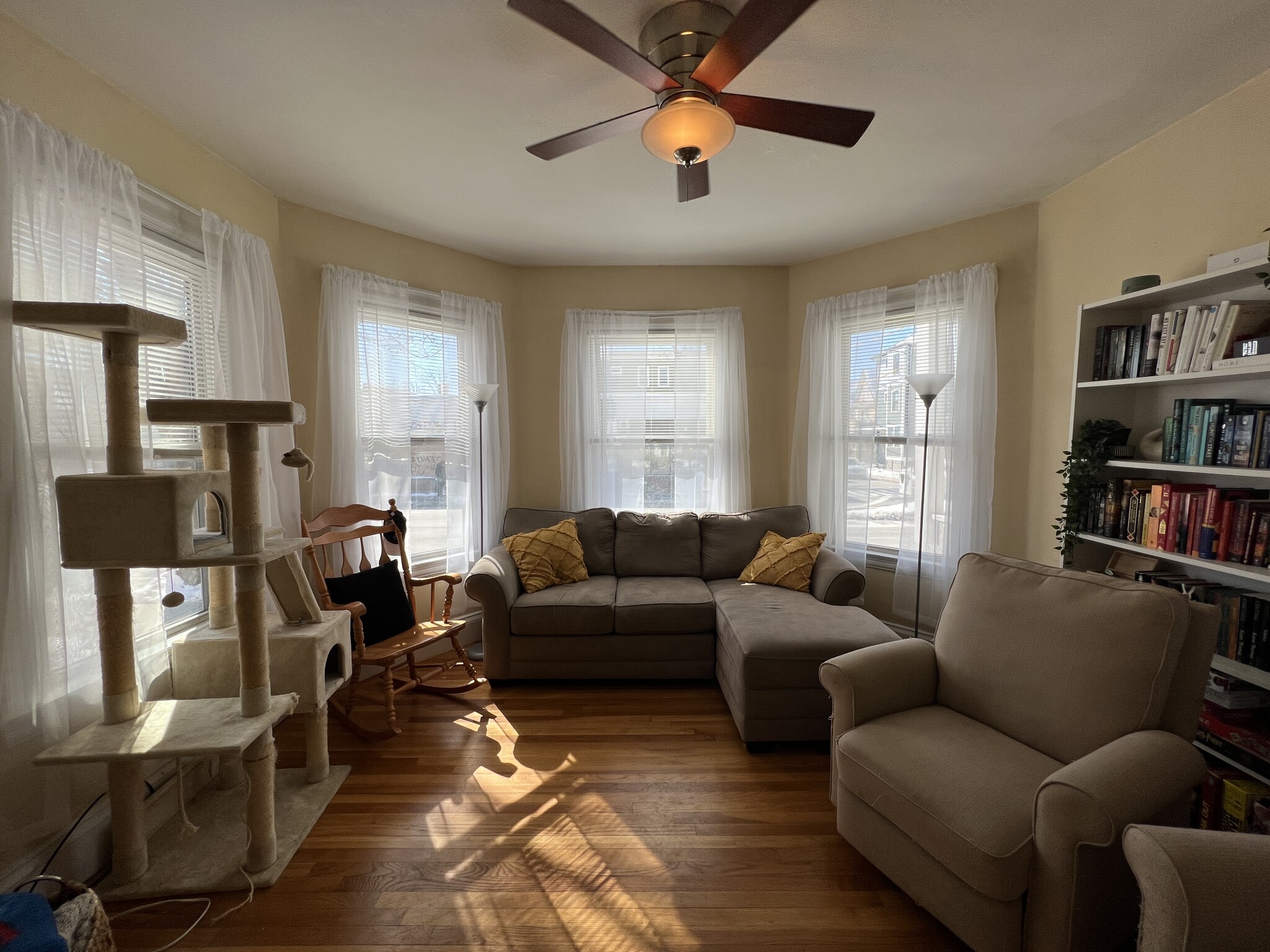 381 Highland Ave, Powder House Square