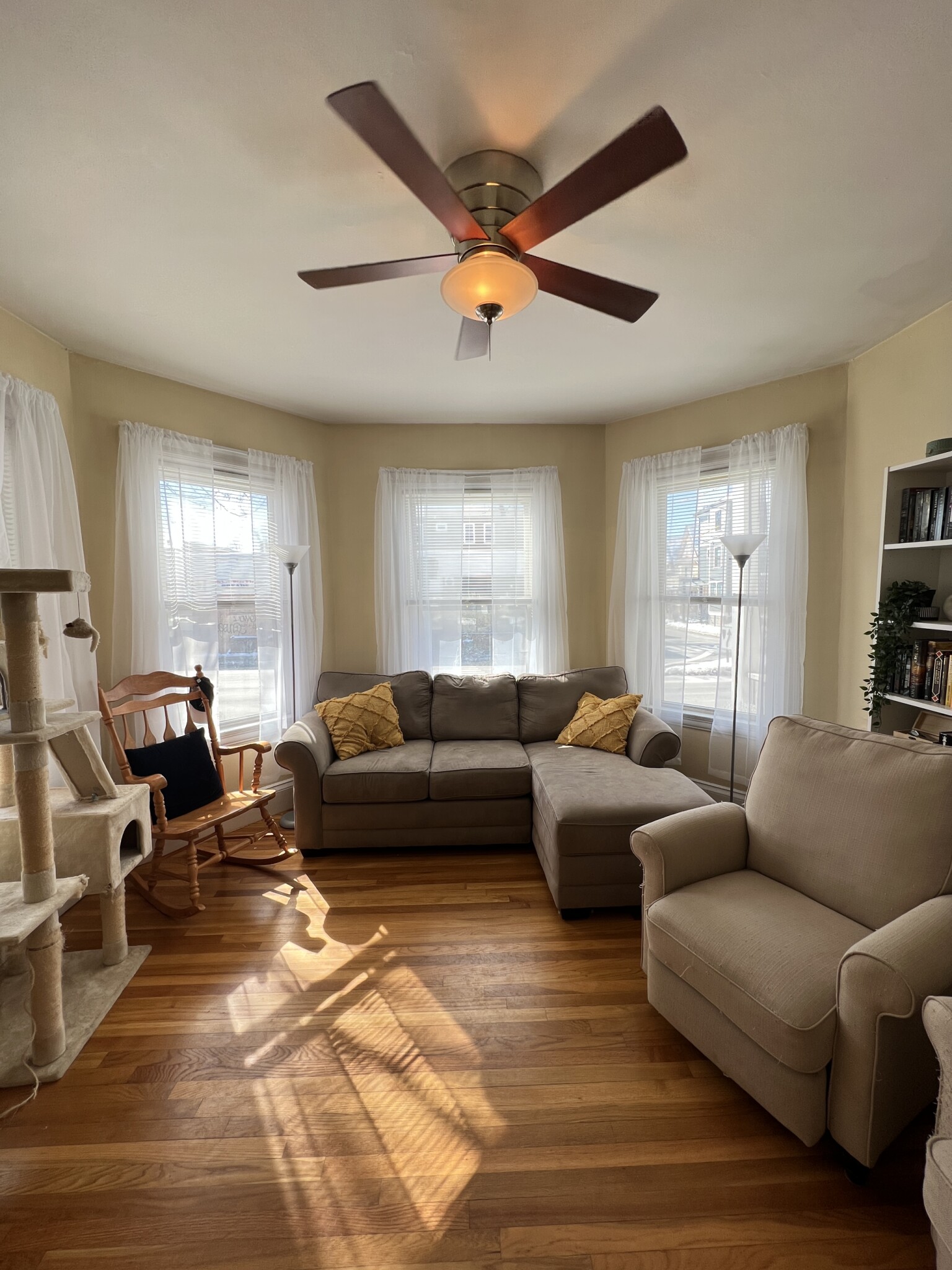 381 Highland Ave, Powder House Square