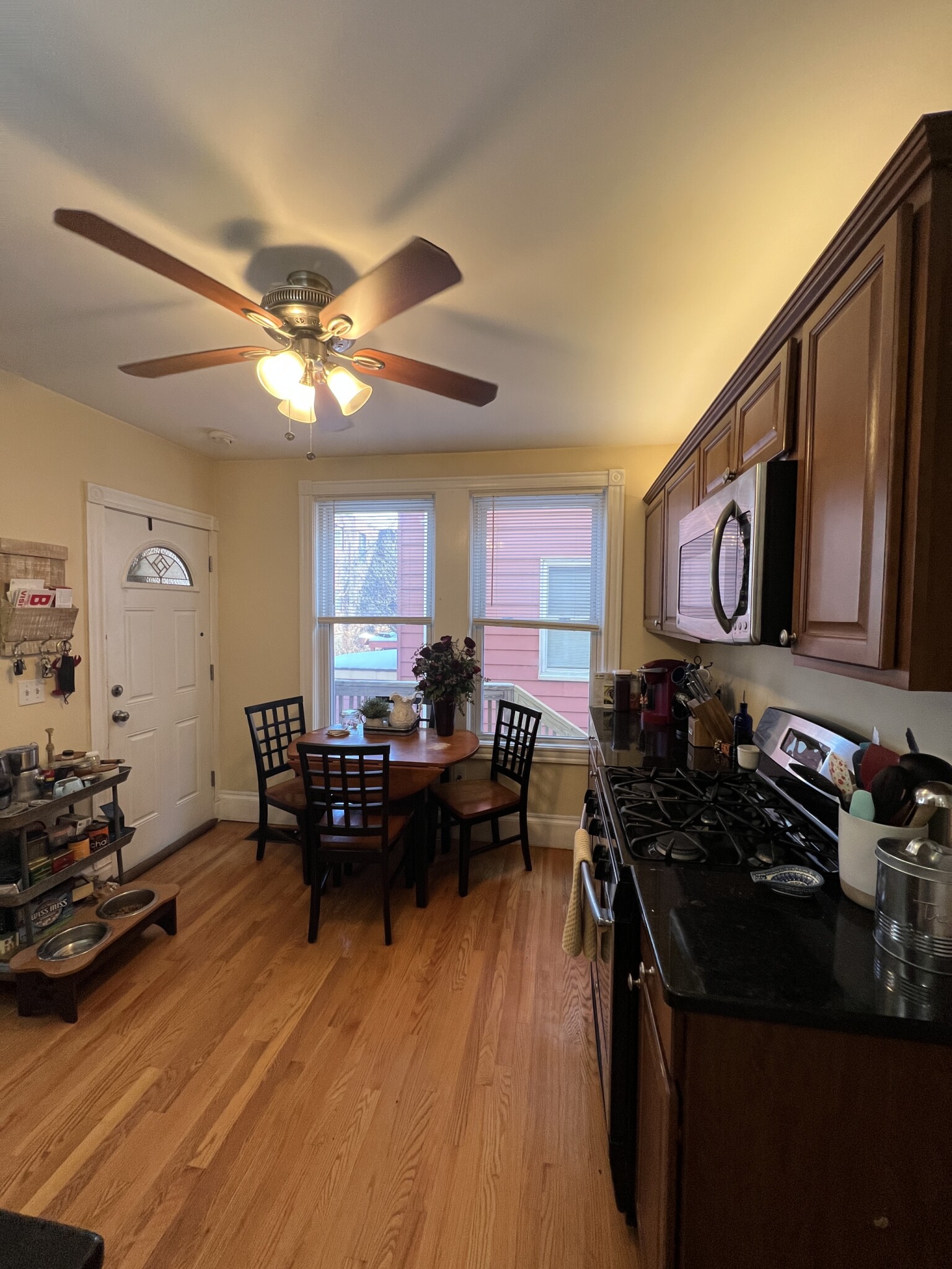 381 Highland Ave, Powder House Square