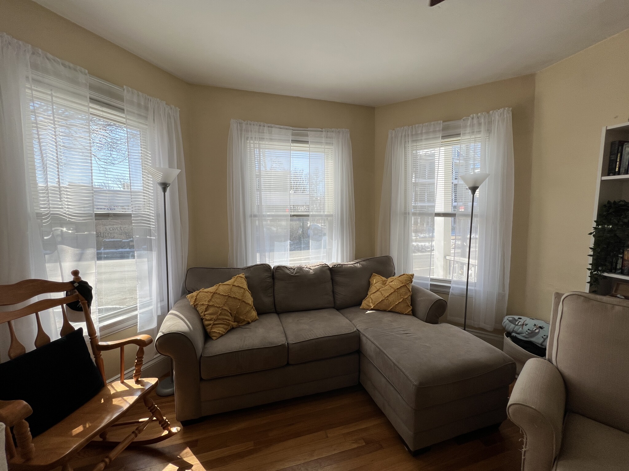 381 Highland Ave, Powder House Square