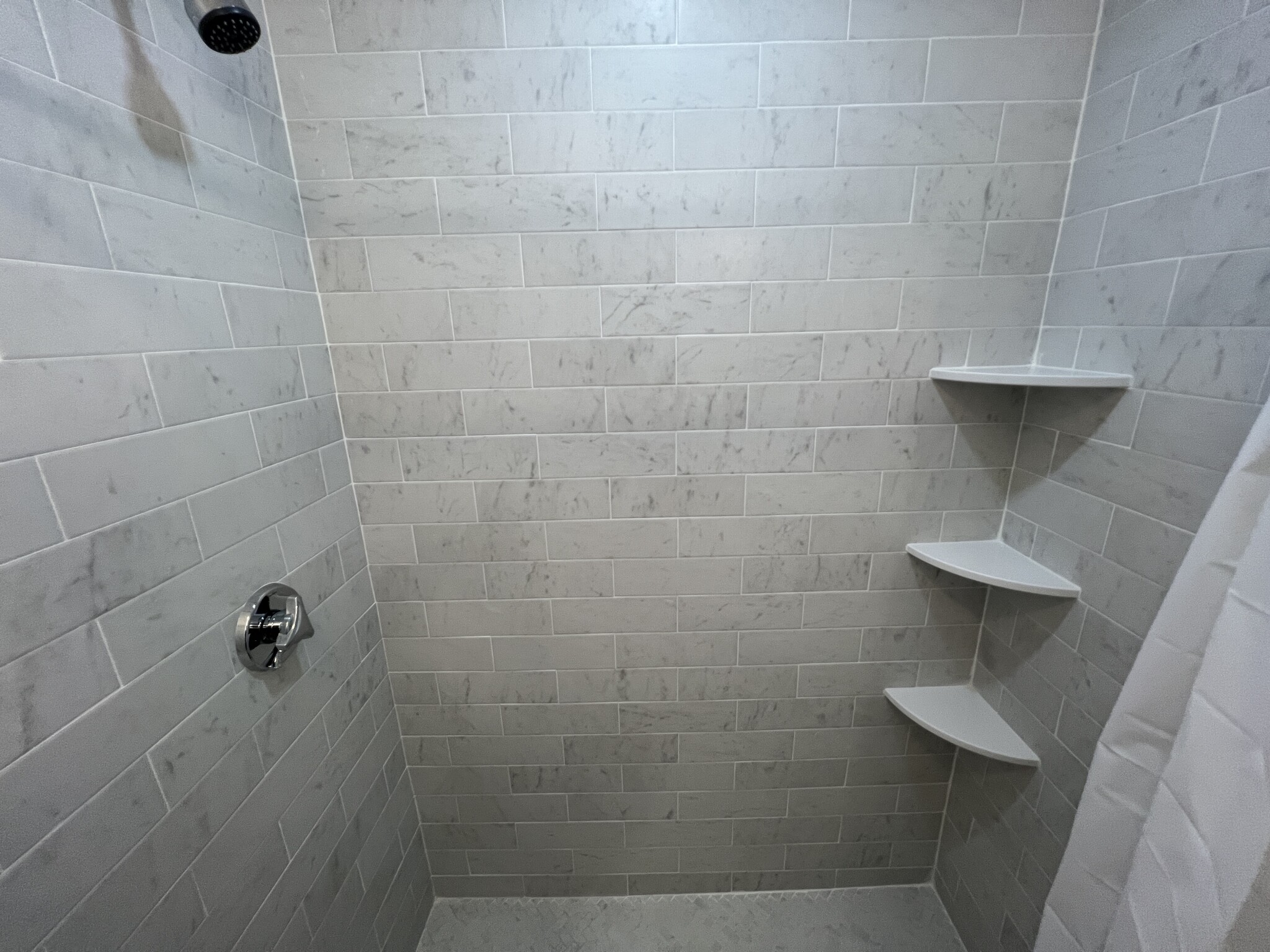 372 Oxford St, Ward Two