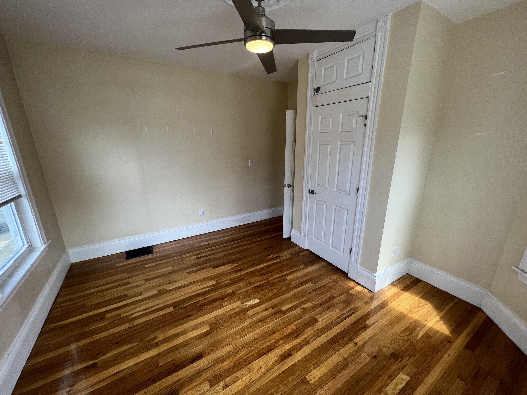 89 Morrison Ave, Powder House Square