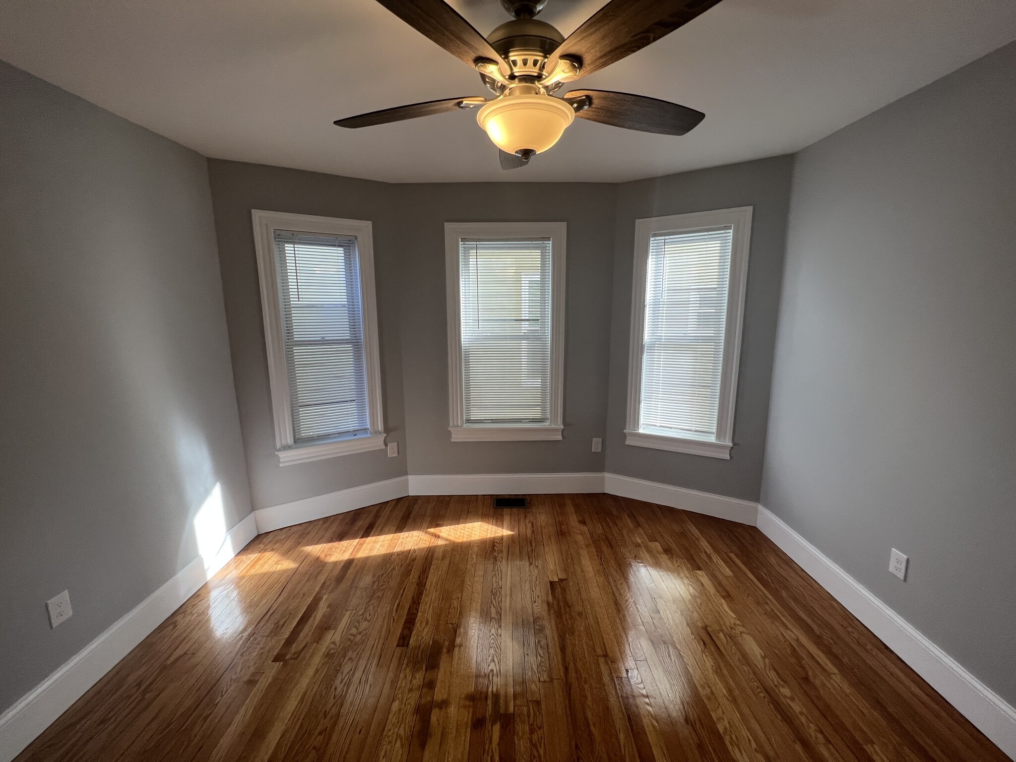 366 Highland Ave, Davis Square