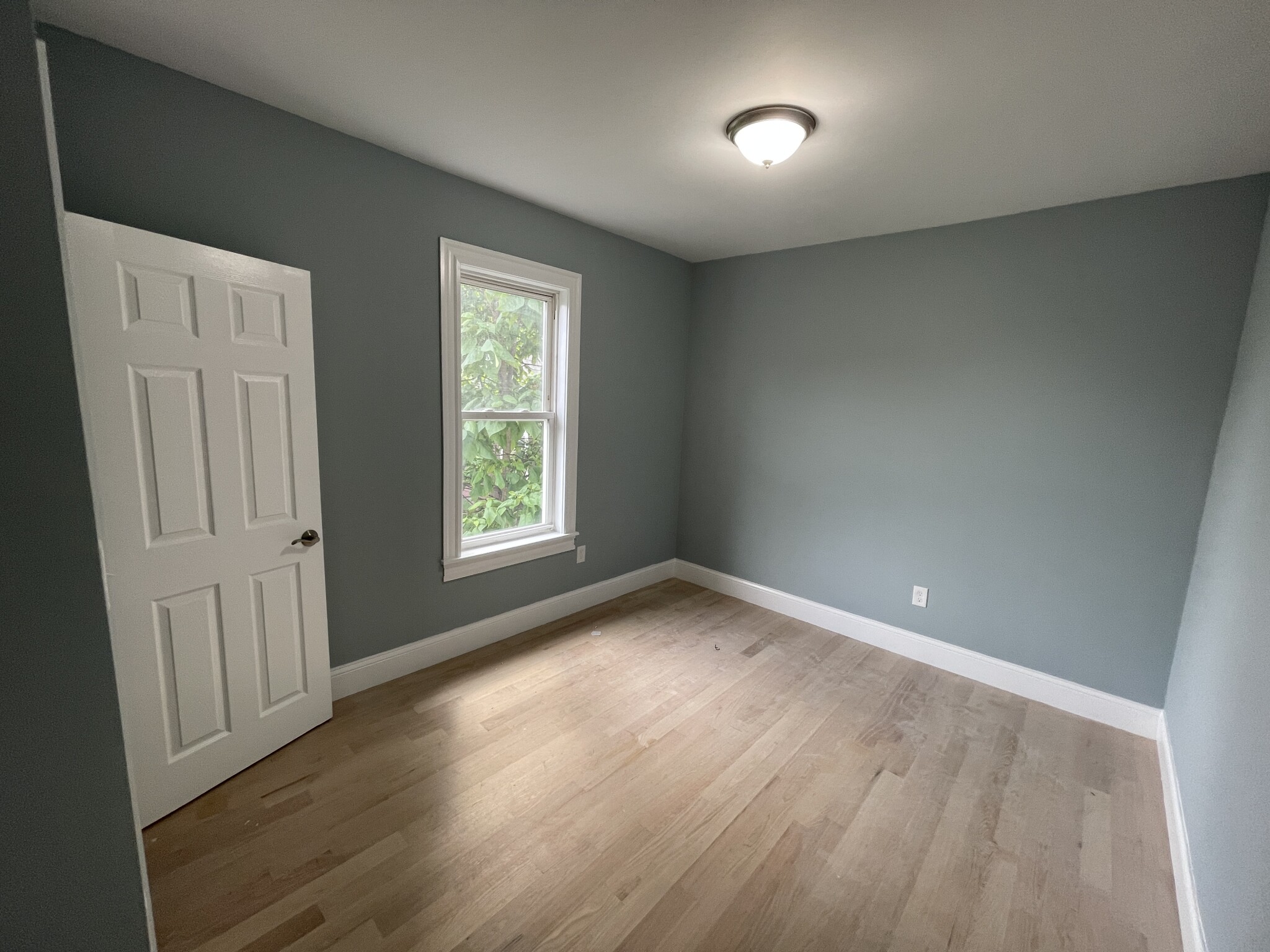 4 bed, 2 bath apartment for rent at 366 Highland Ave Unit 3B, Davis Square — photo 5 of 33