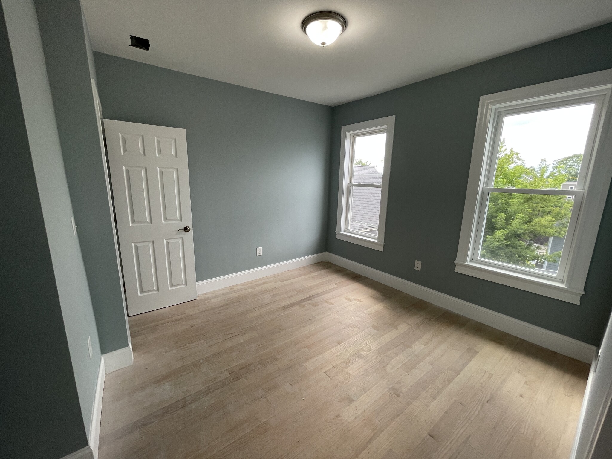 4 bed, 2 bath apartment for rent at 366 Highland Ave Unit 3B, Davis Square — photo 9 of 33