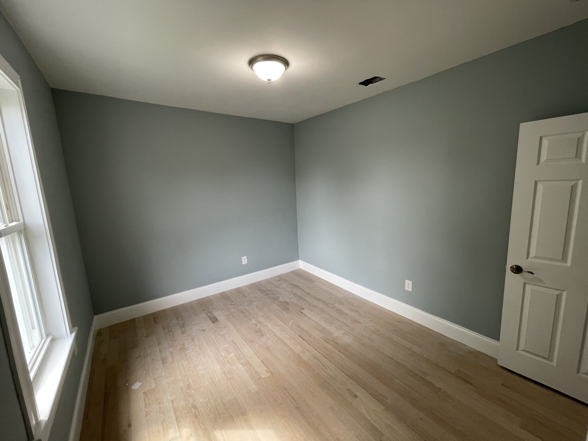 4 bed, 2 bath apartment for rent at 366 Highland Ave Unit 3B, Davis Square — photo 8 of 33