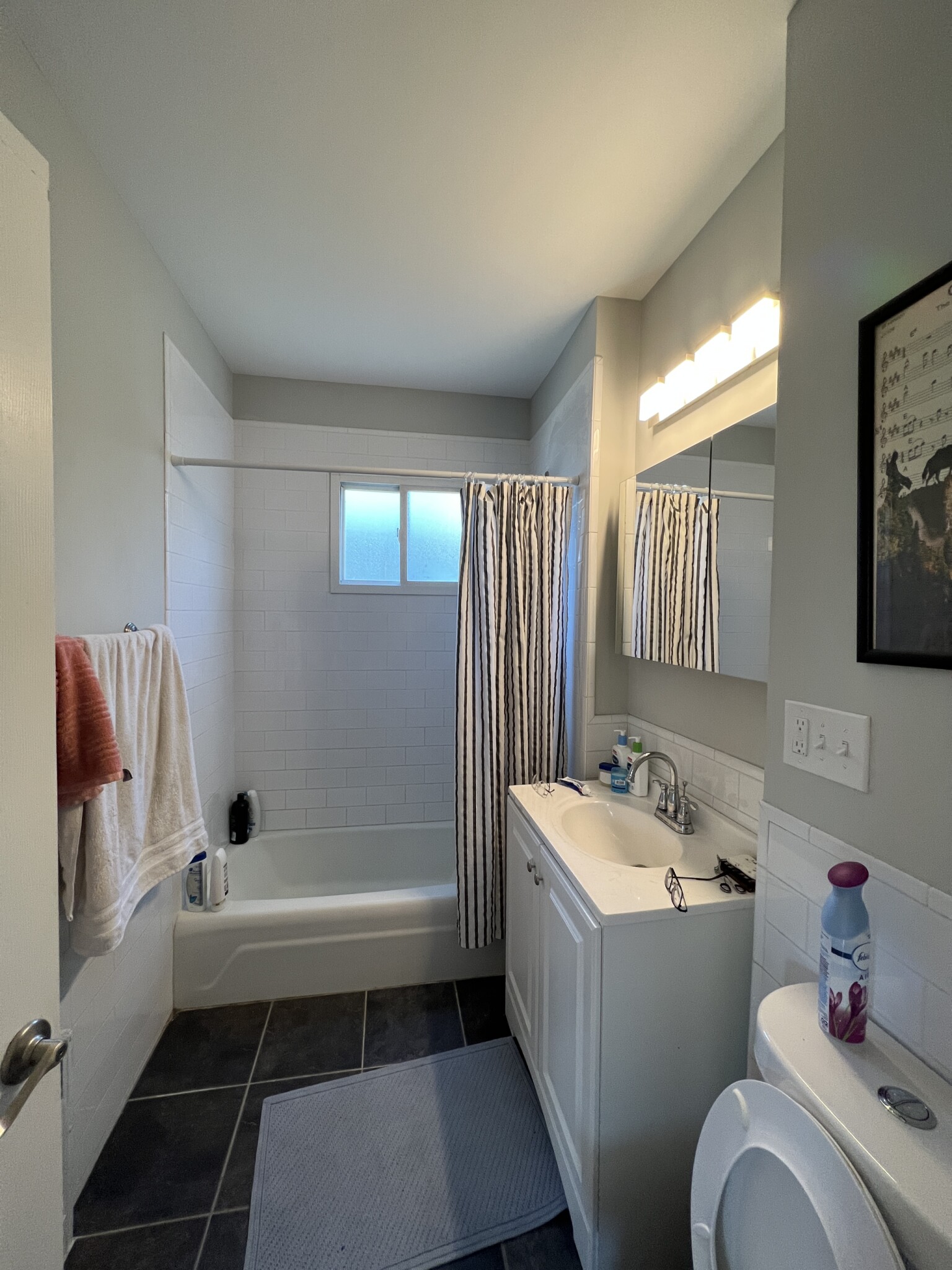 305 Highland Ave, Powder House Square