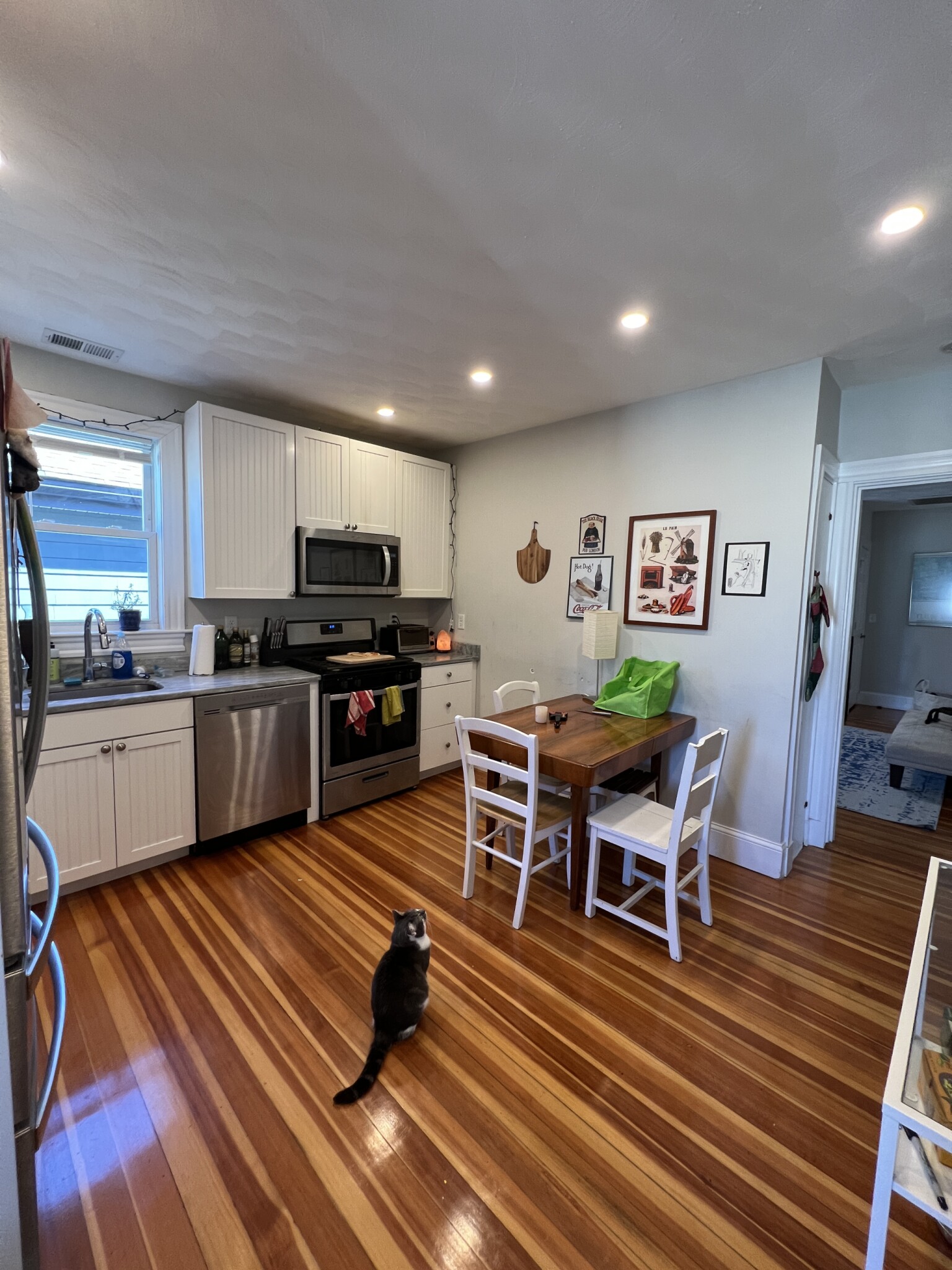 305 Highland Ave, Powder House Square