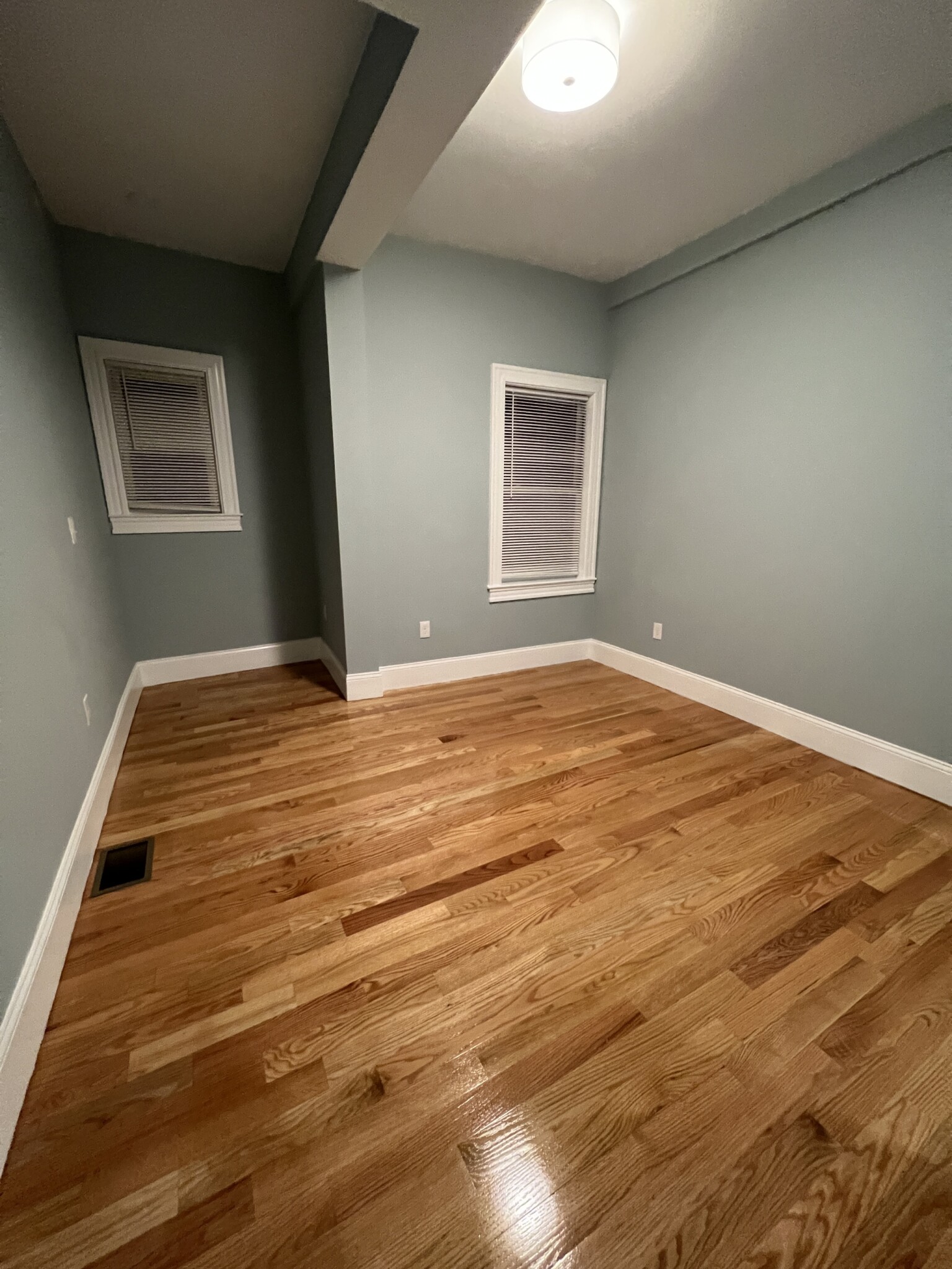 73 Pearl St, East Somerville