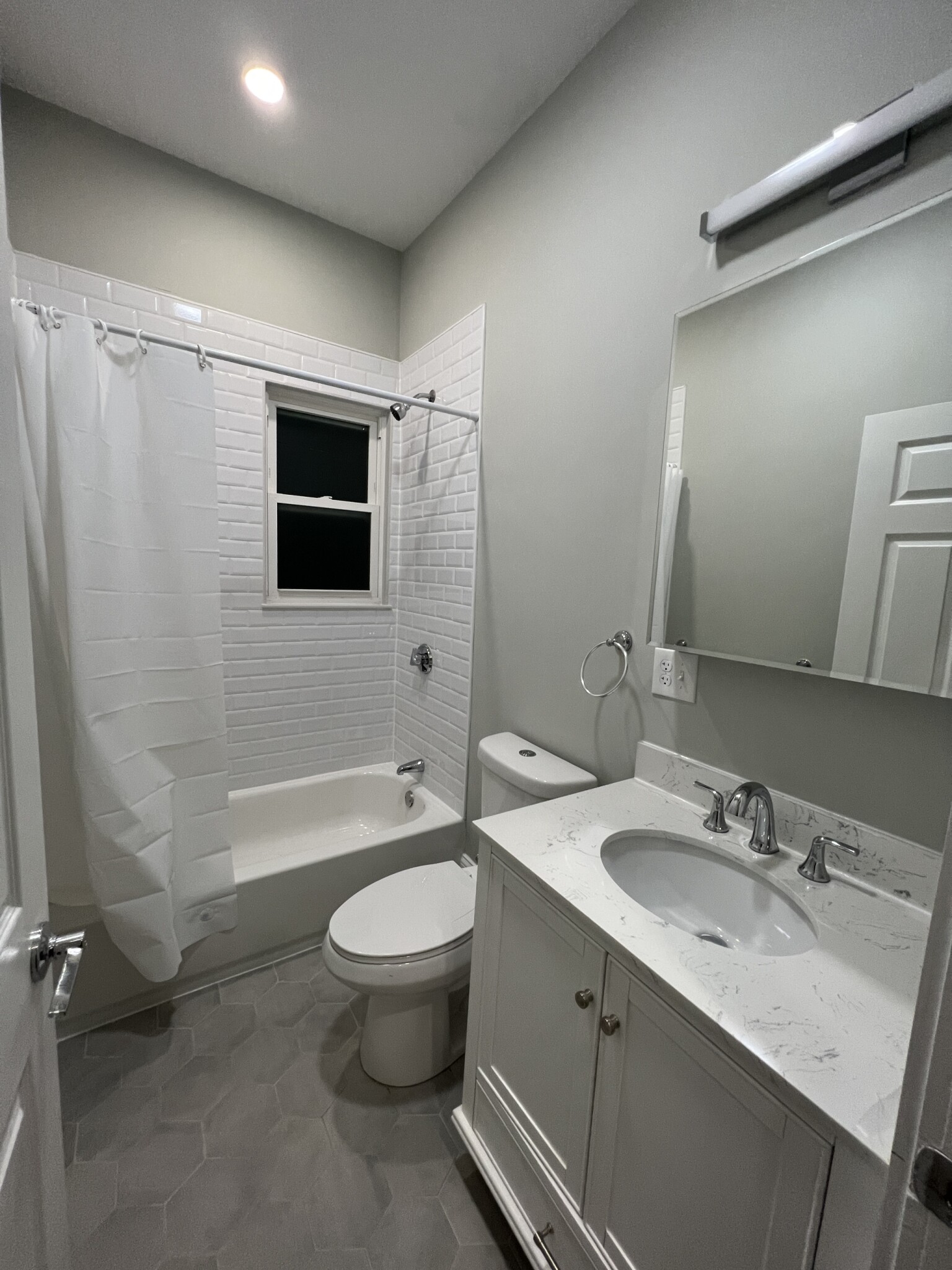 73 Pearl St, East Somerville