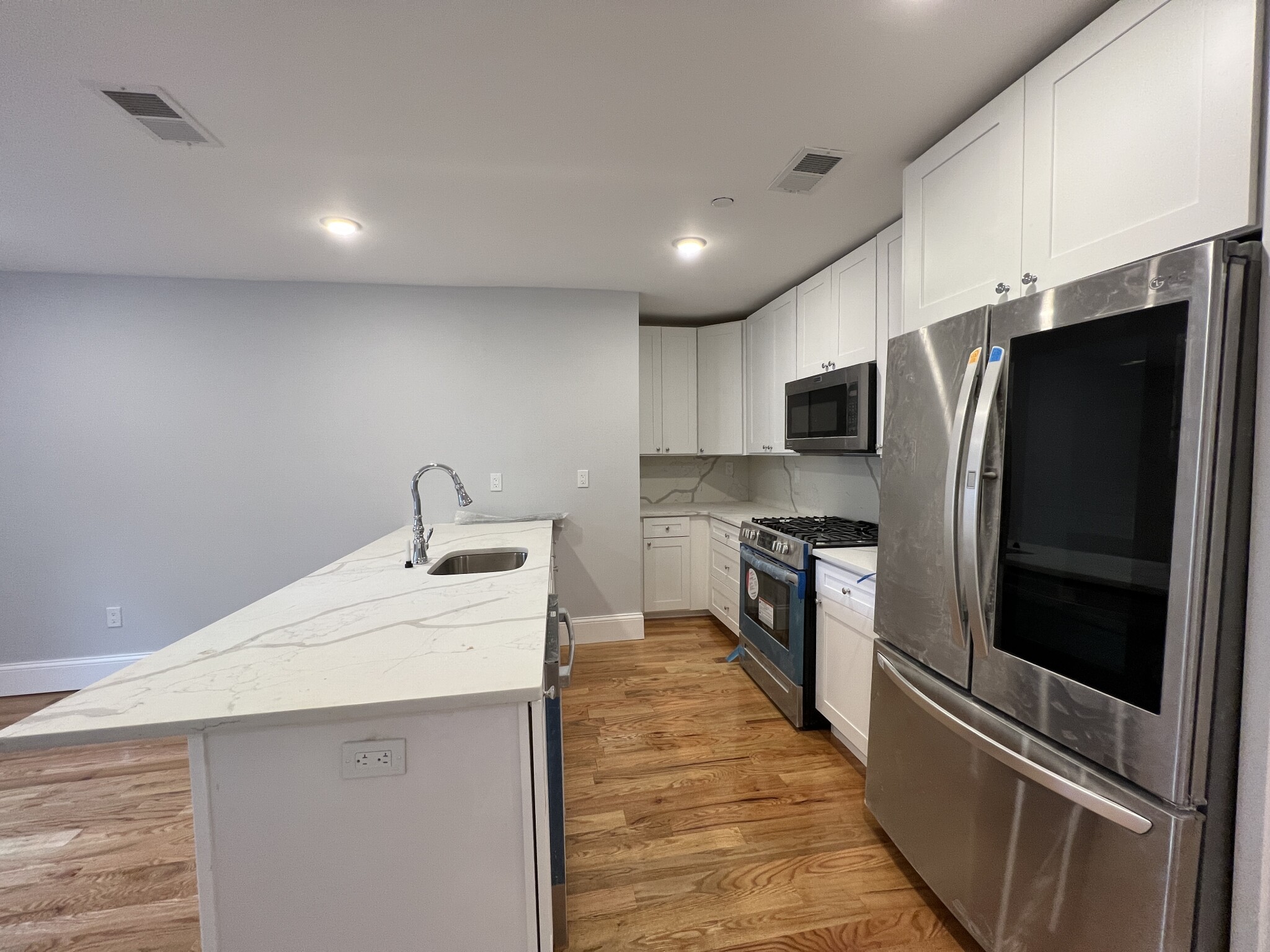 158 Morrison Ave, Powder House Square