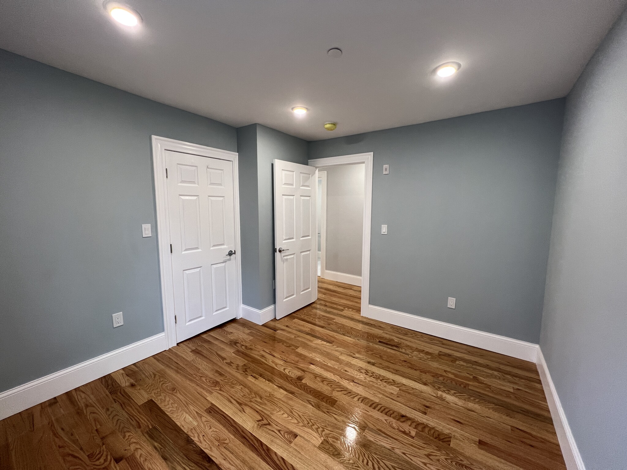 158 Morrison Ave, Powder House Square