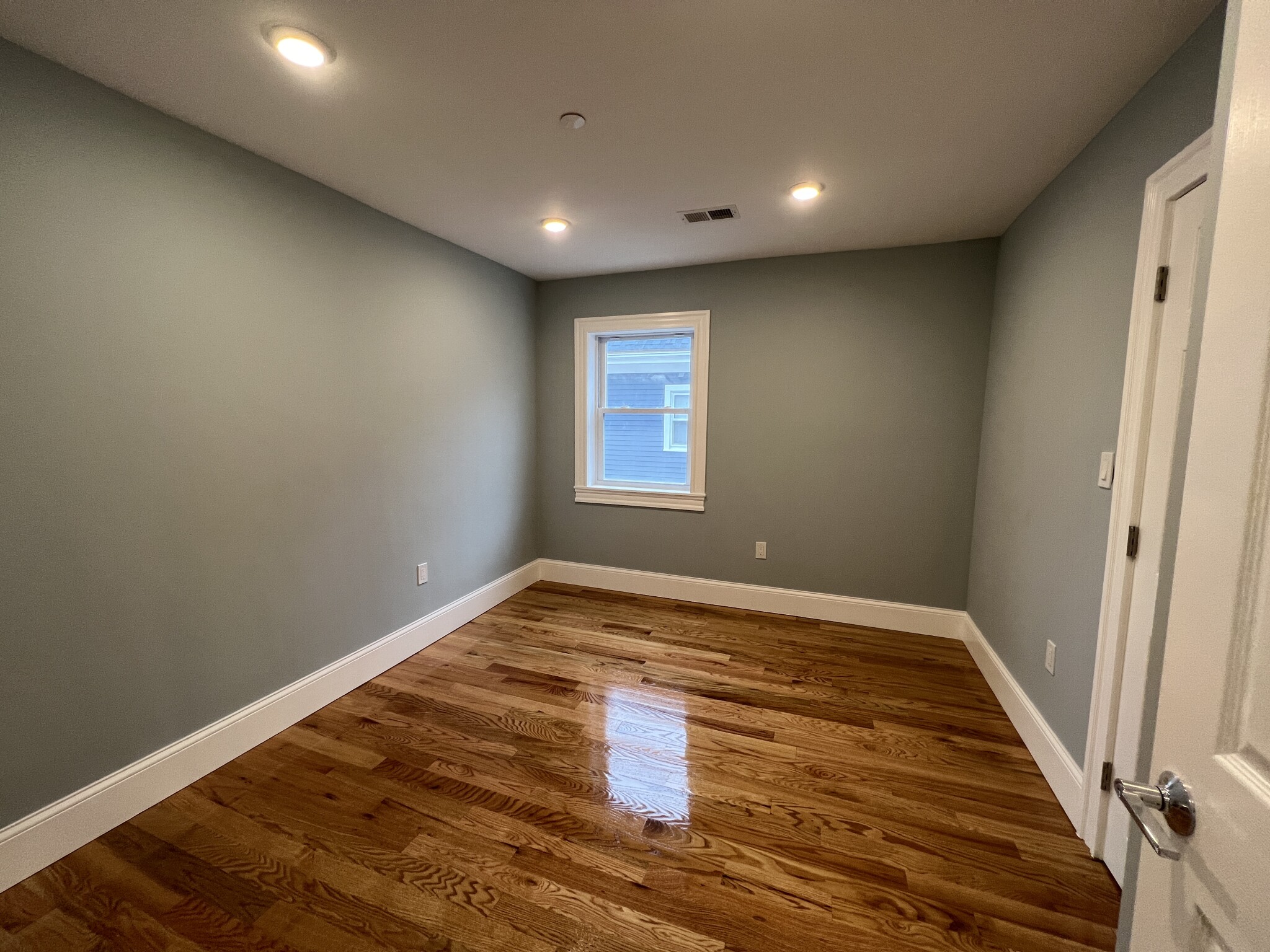 158 Morrison Ave, Powder House Square