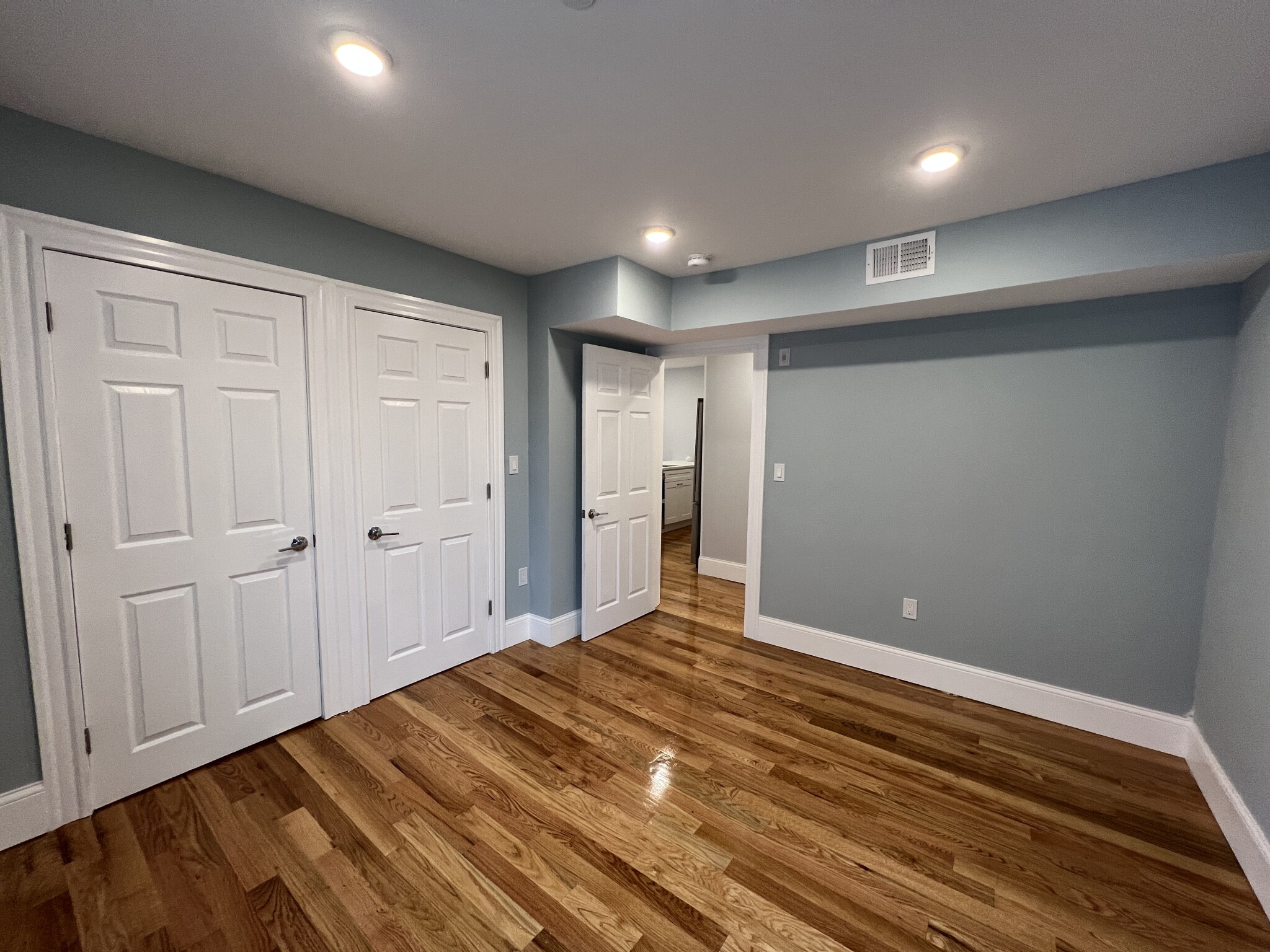 158 Morrison Ave, Powder House Square