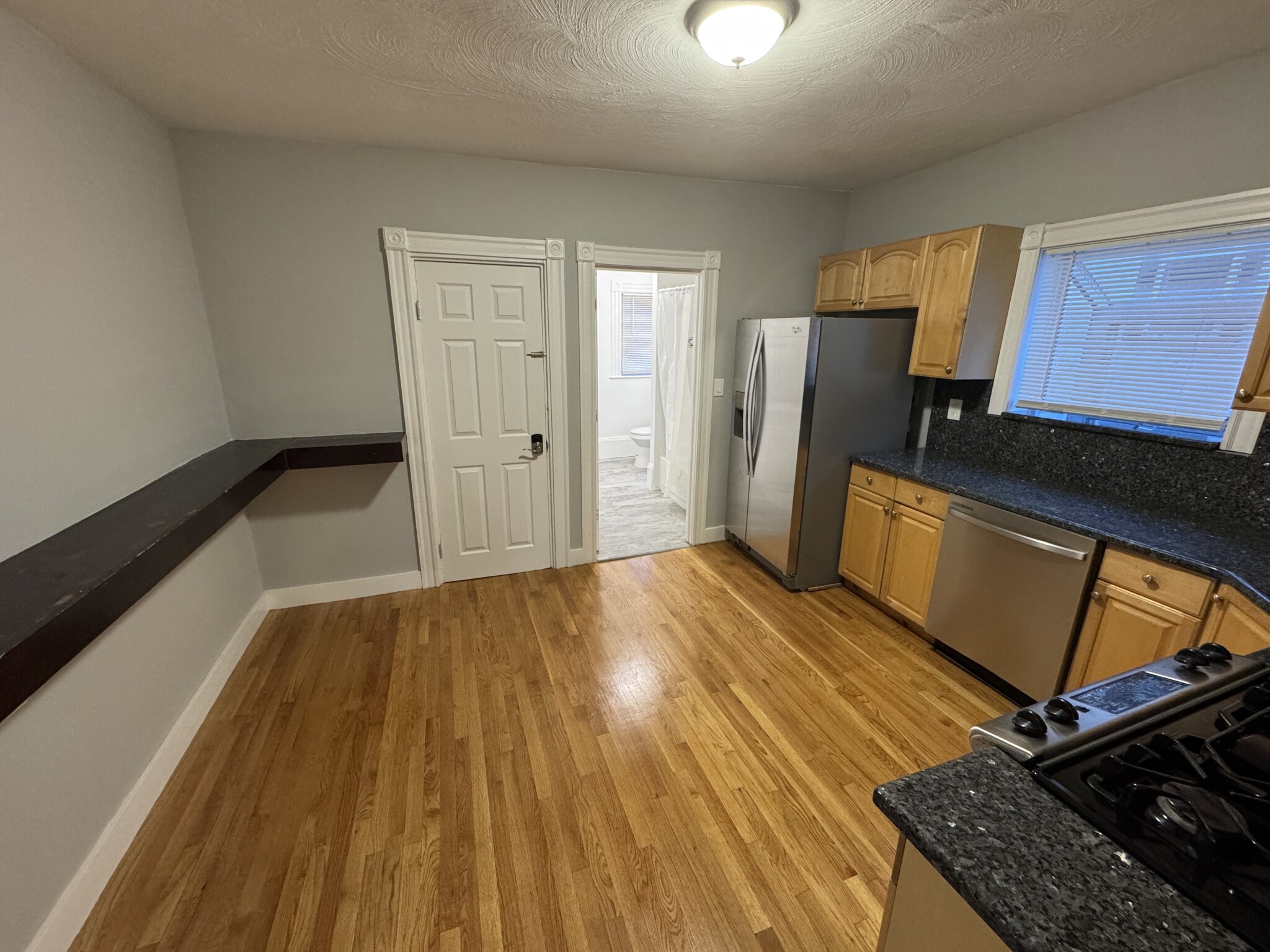 35 Cameron Ave, Teele Square