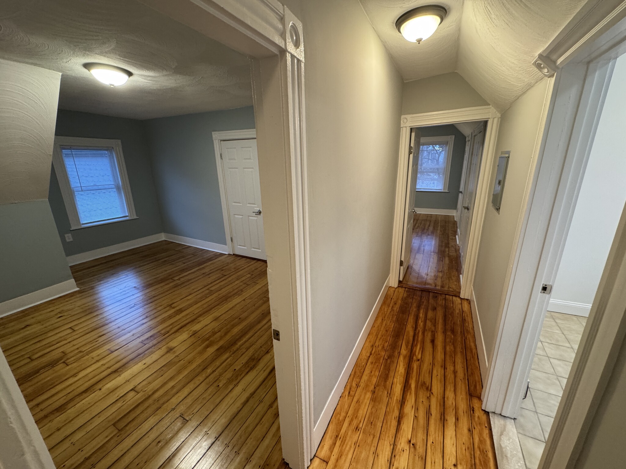 35 Cameron Ave, Teele Square