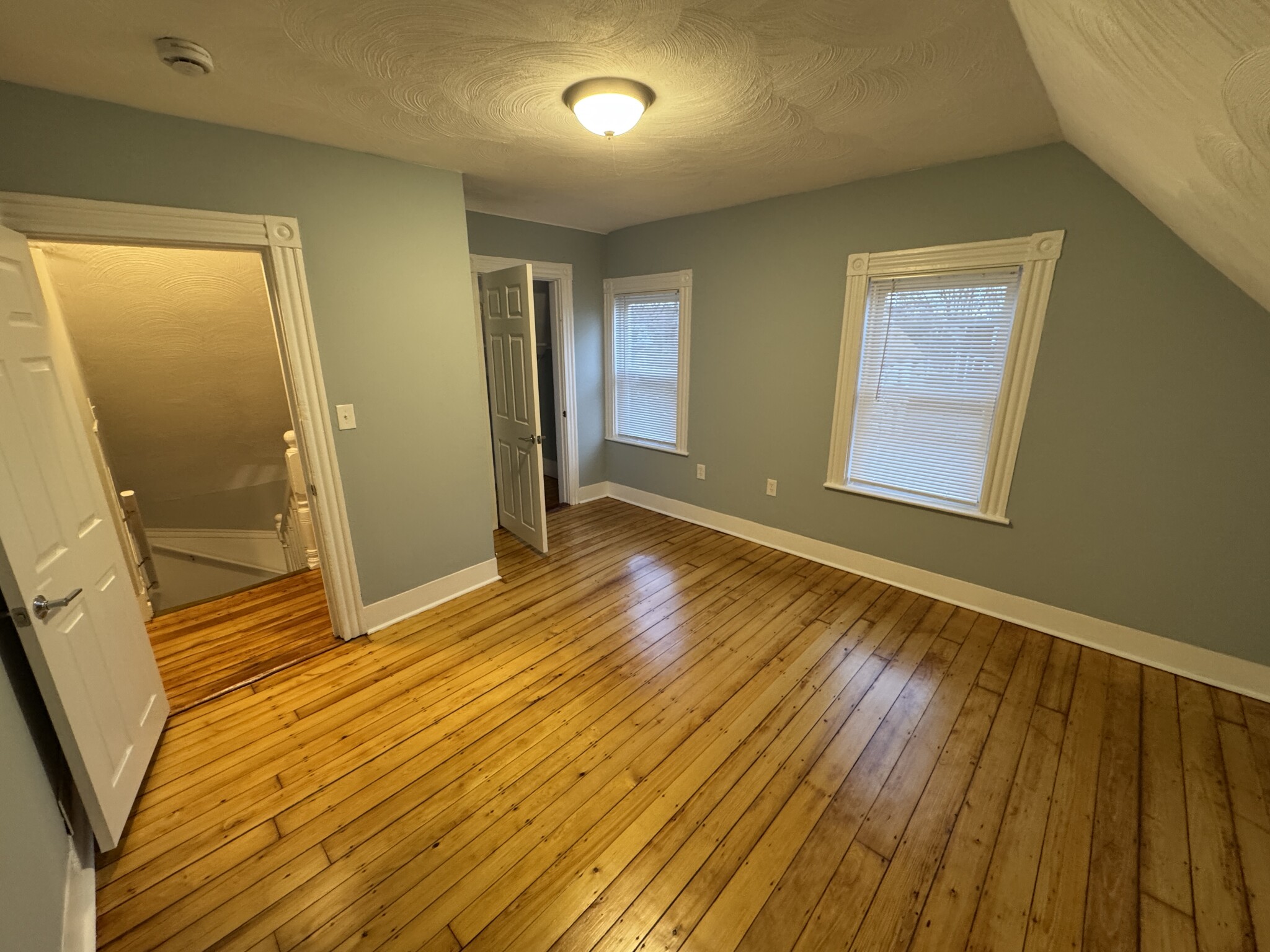 35 Cameron Ave, Teele Square