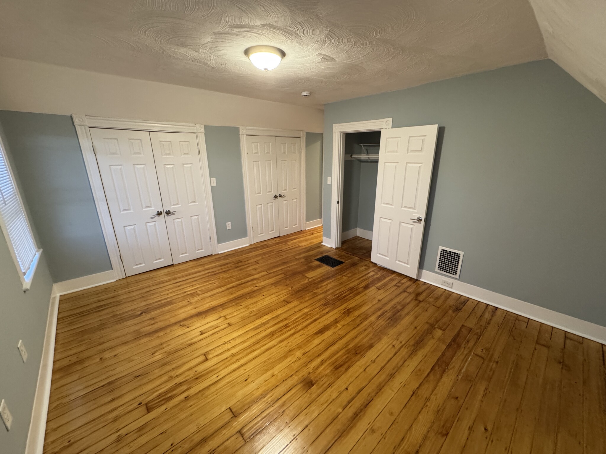 35 Cameron Ave, Teele Square