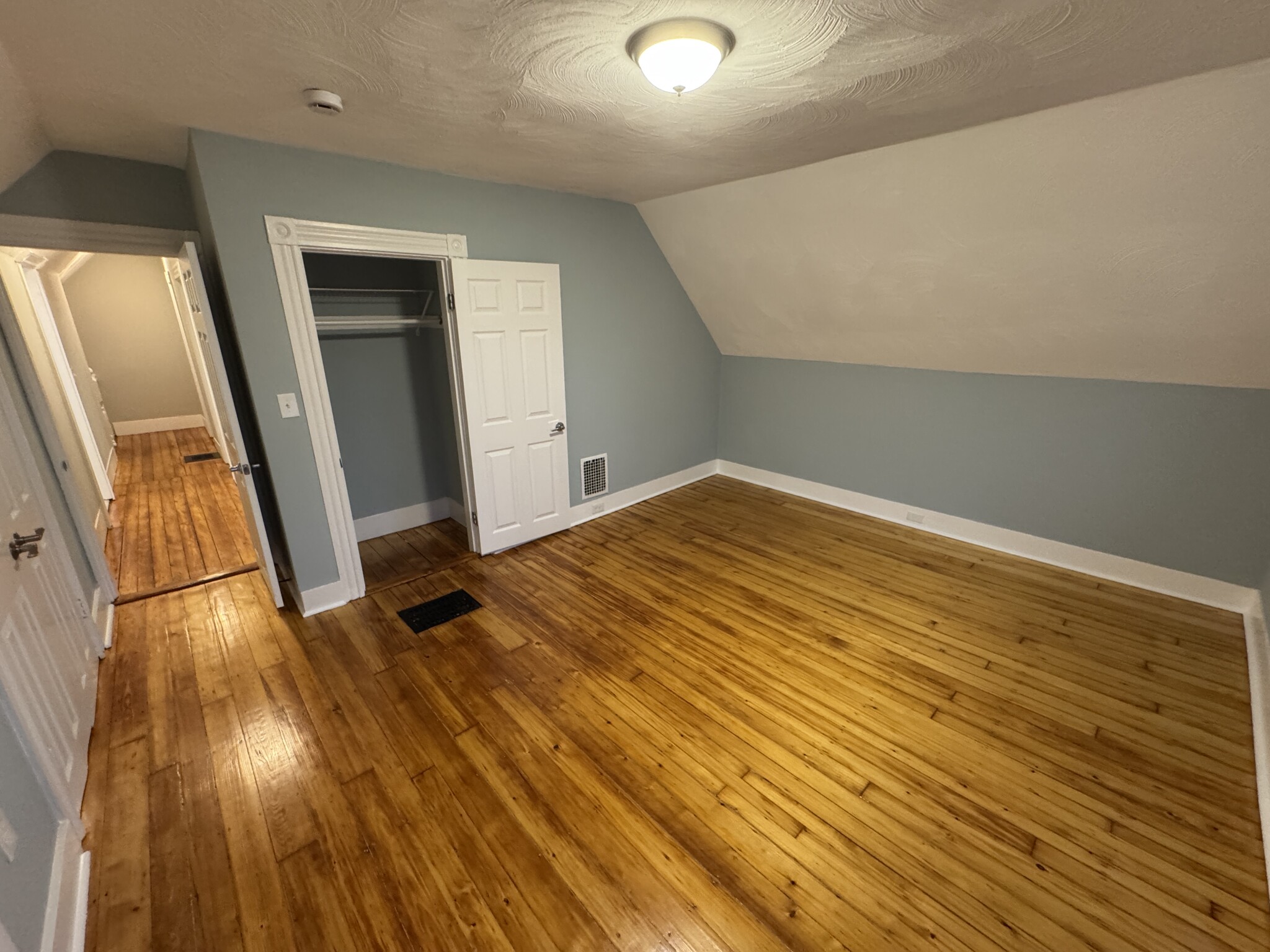 35 Cameron Ave, Teele Square