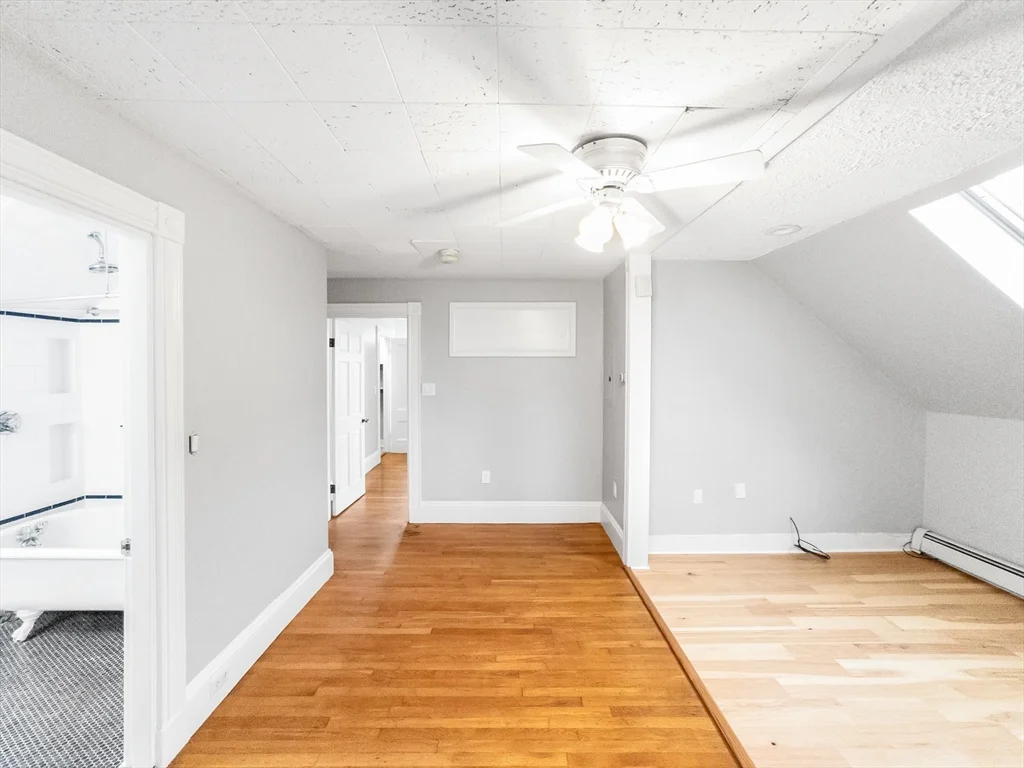 4 Buckley Ave, Jamaica Plain