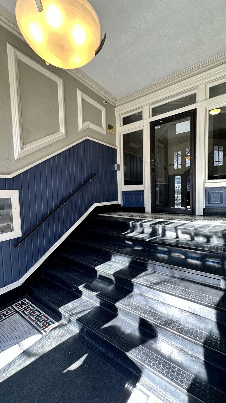 409 Huntington Ave, Fenway