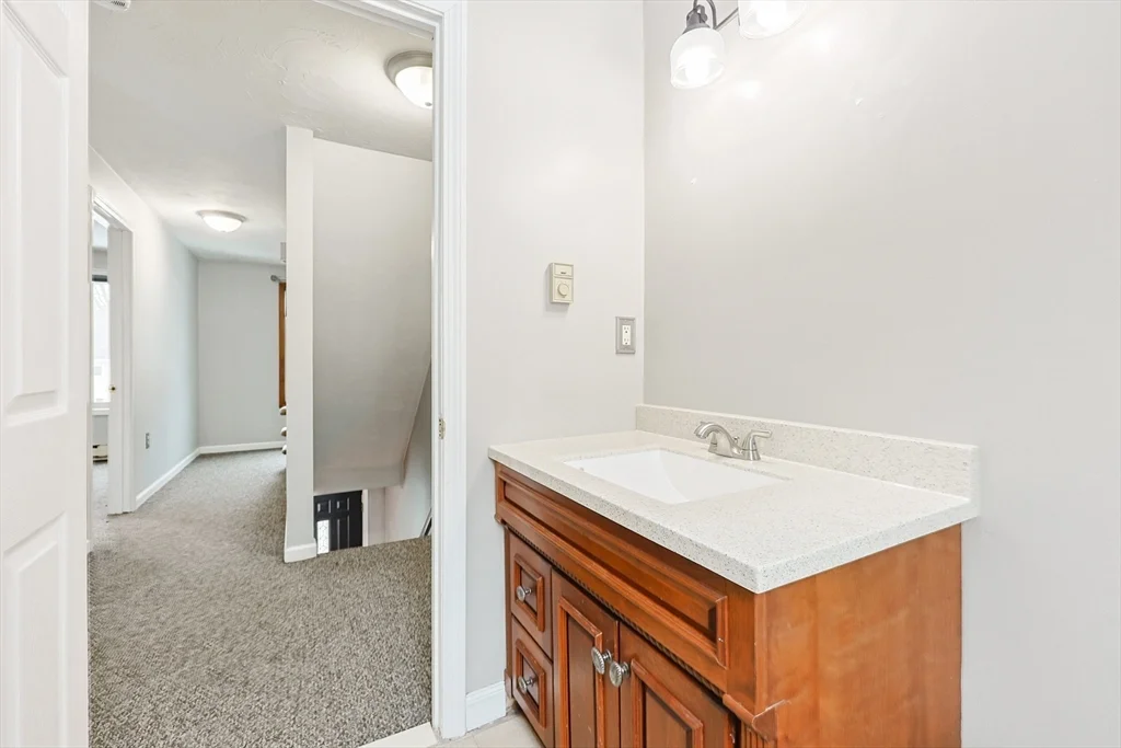 835 Mount Hope St, North Attleboro