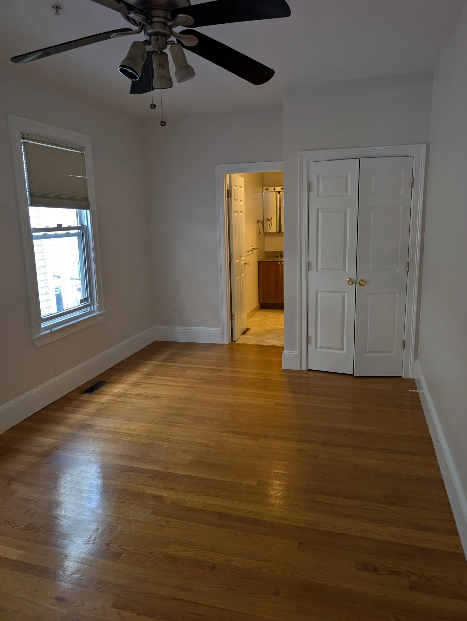 40 Prince St, Cambridgeport